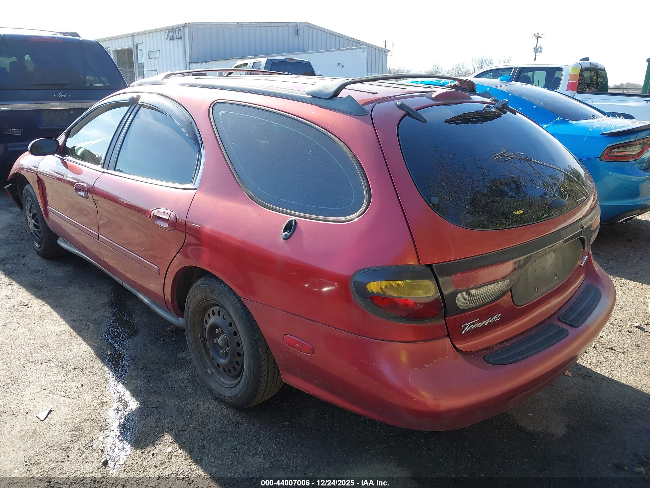 FORD TAURUS image 3