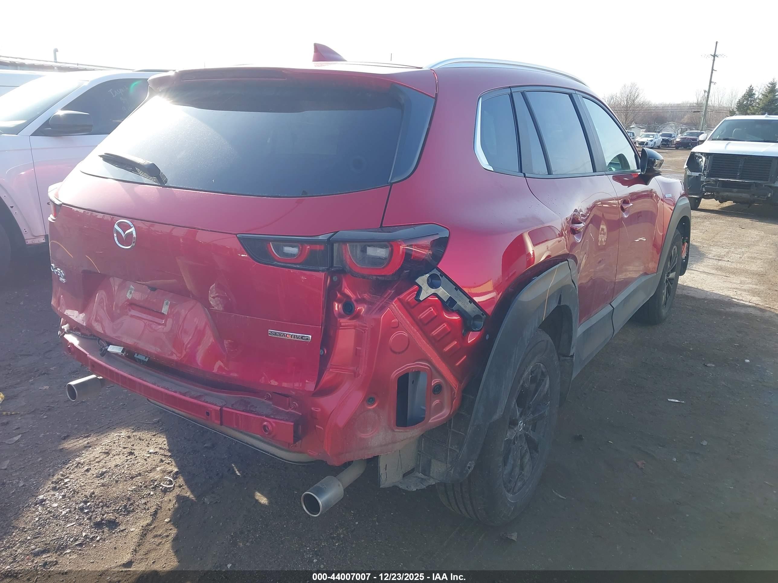 MAZDA CX-50 image 4