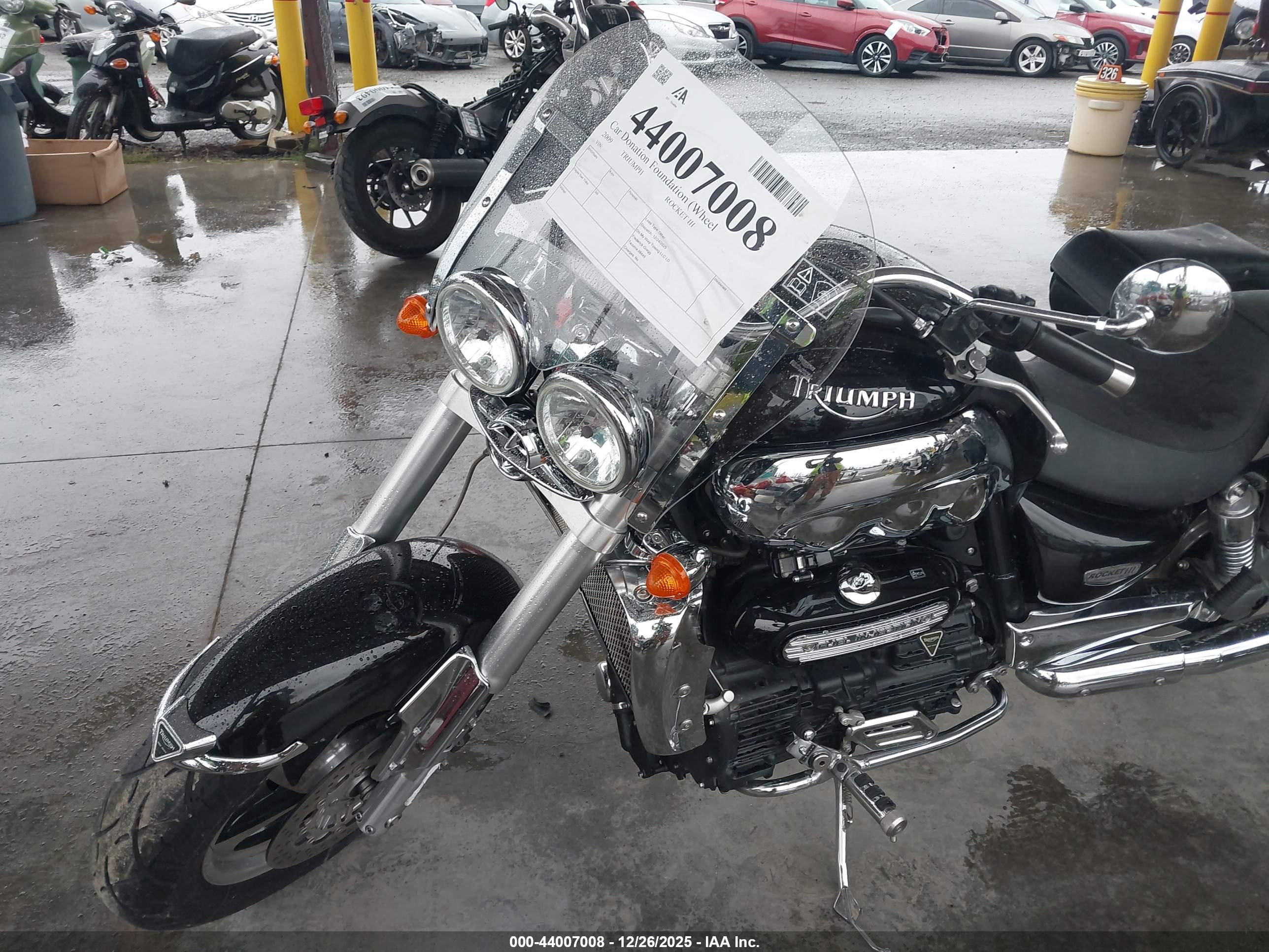 TRIUMPH MOTORCYCLE image 2