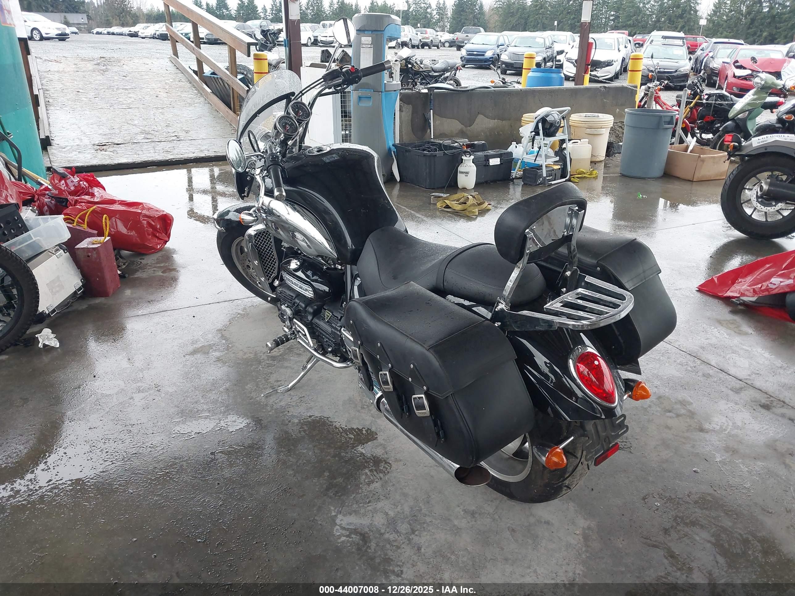 TRIUMPH MOTORCYCLE image 3