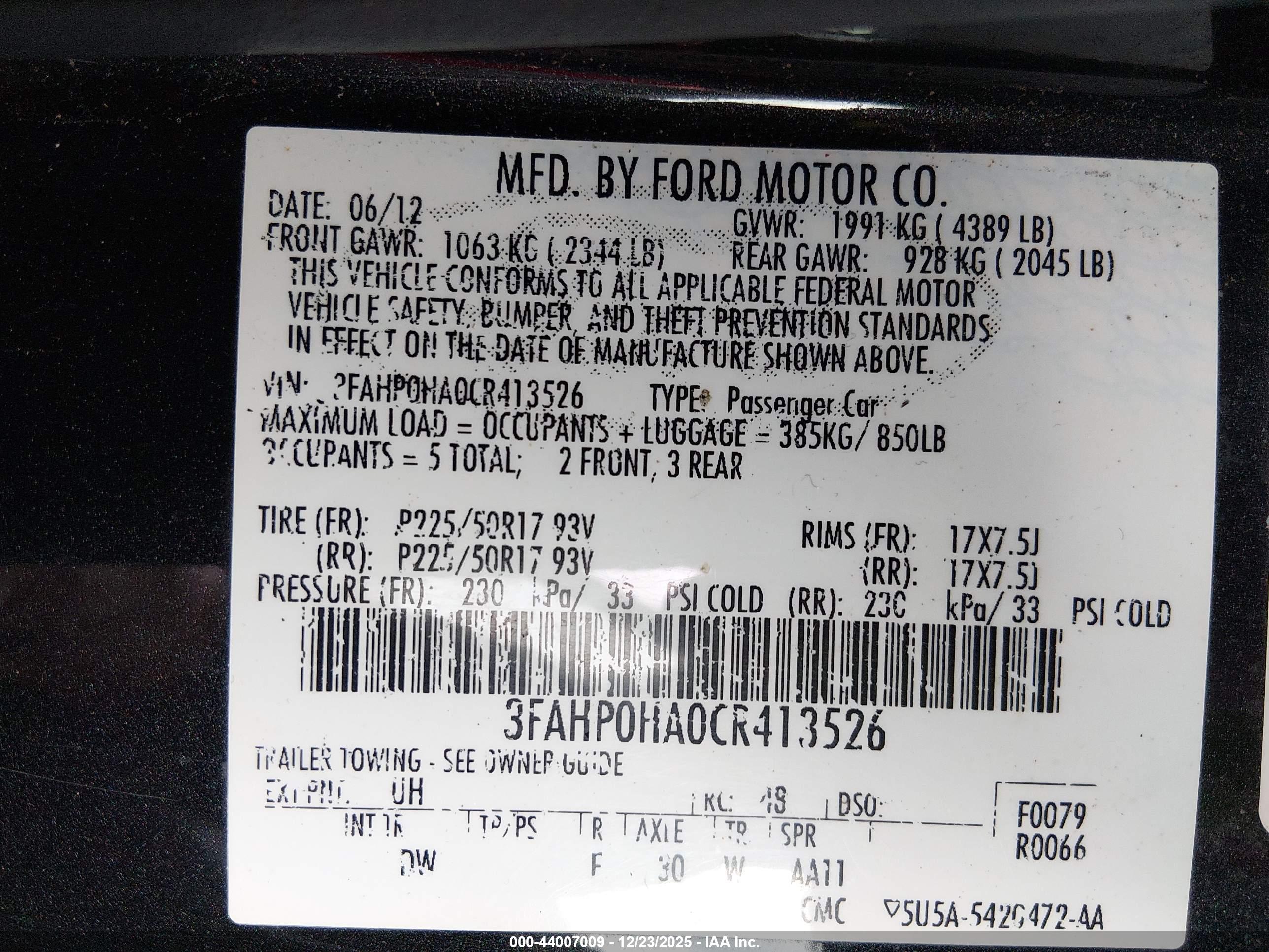 FORD FUSION image 9