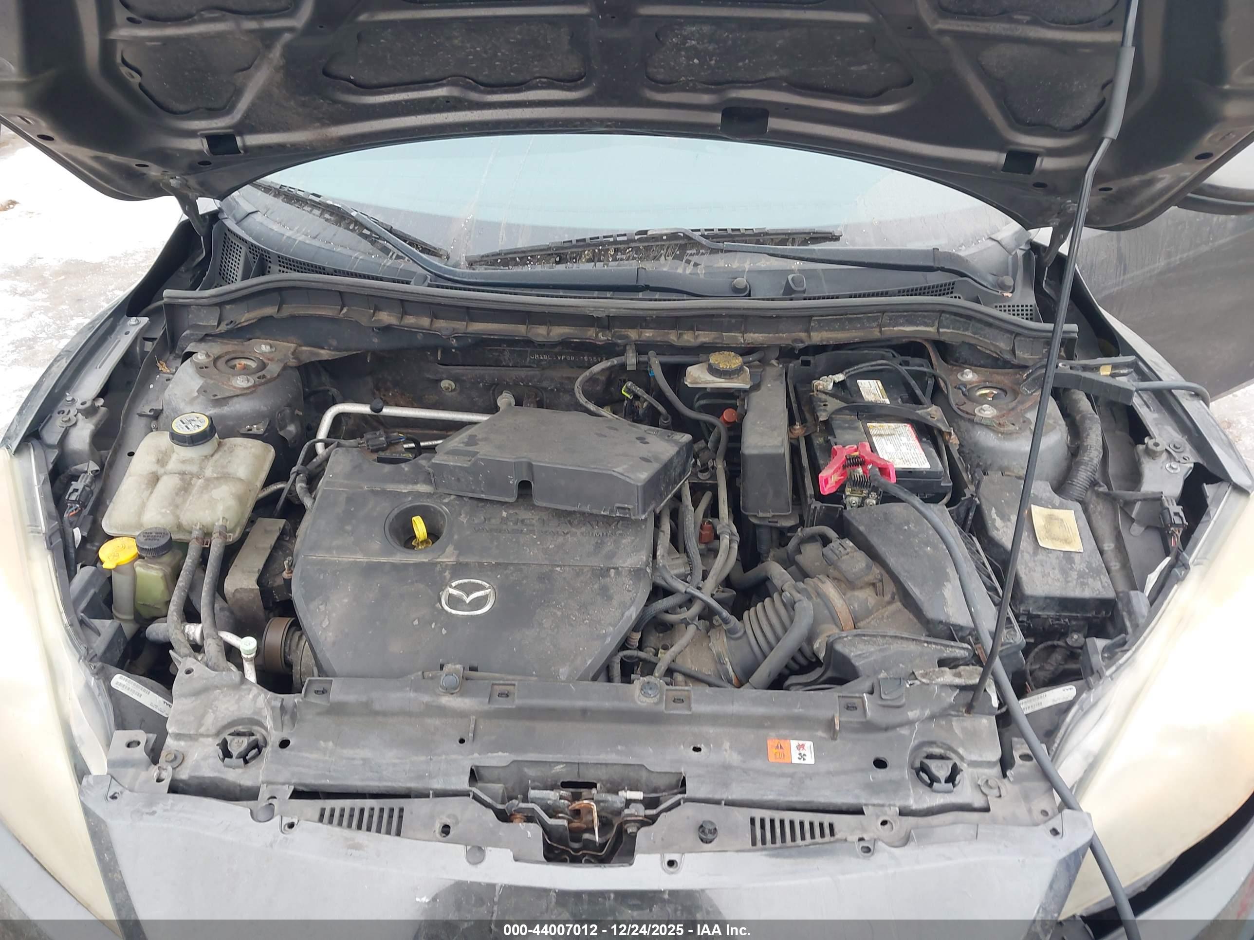 MAZDA MAZDA3 image 10