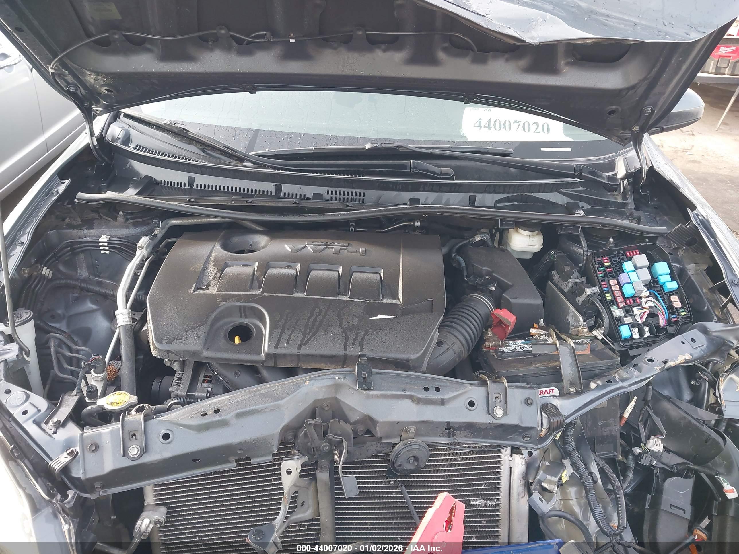 TOYOTA COROLLA image 10