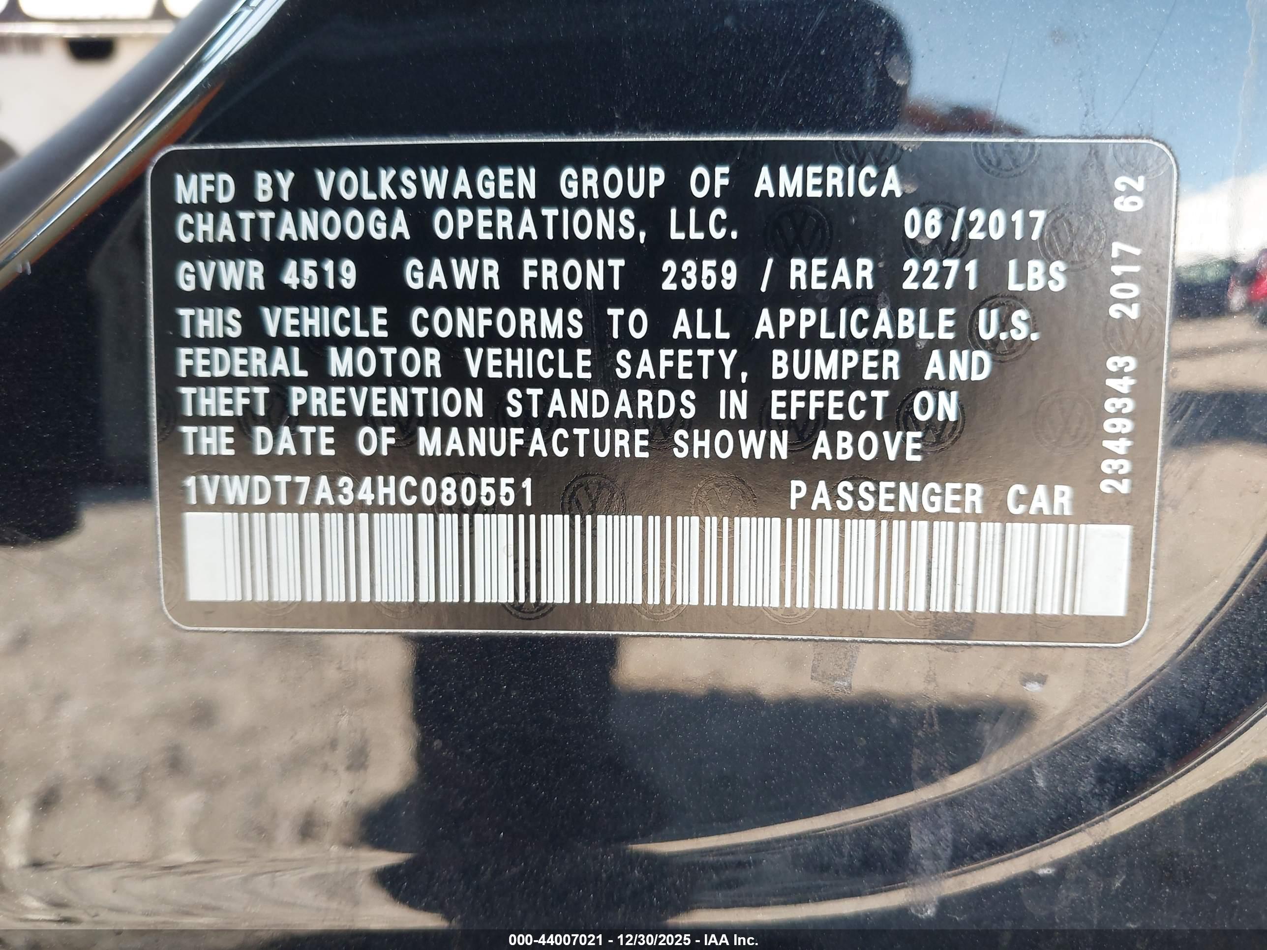 VOLKSWAGEN PASSAT image 9