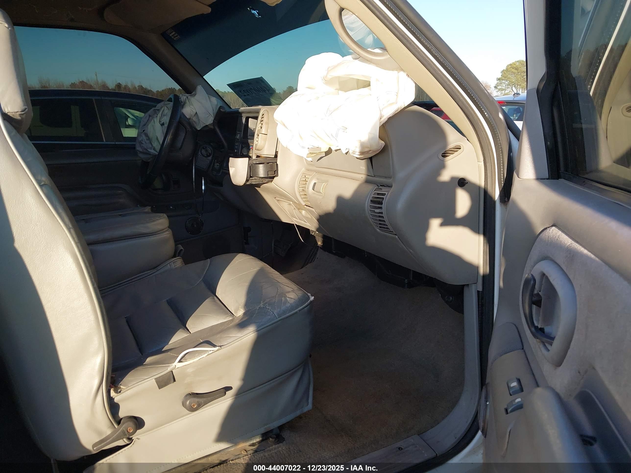 CHEVROLET K1500 image 5