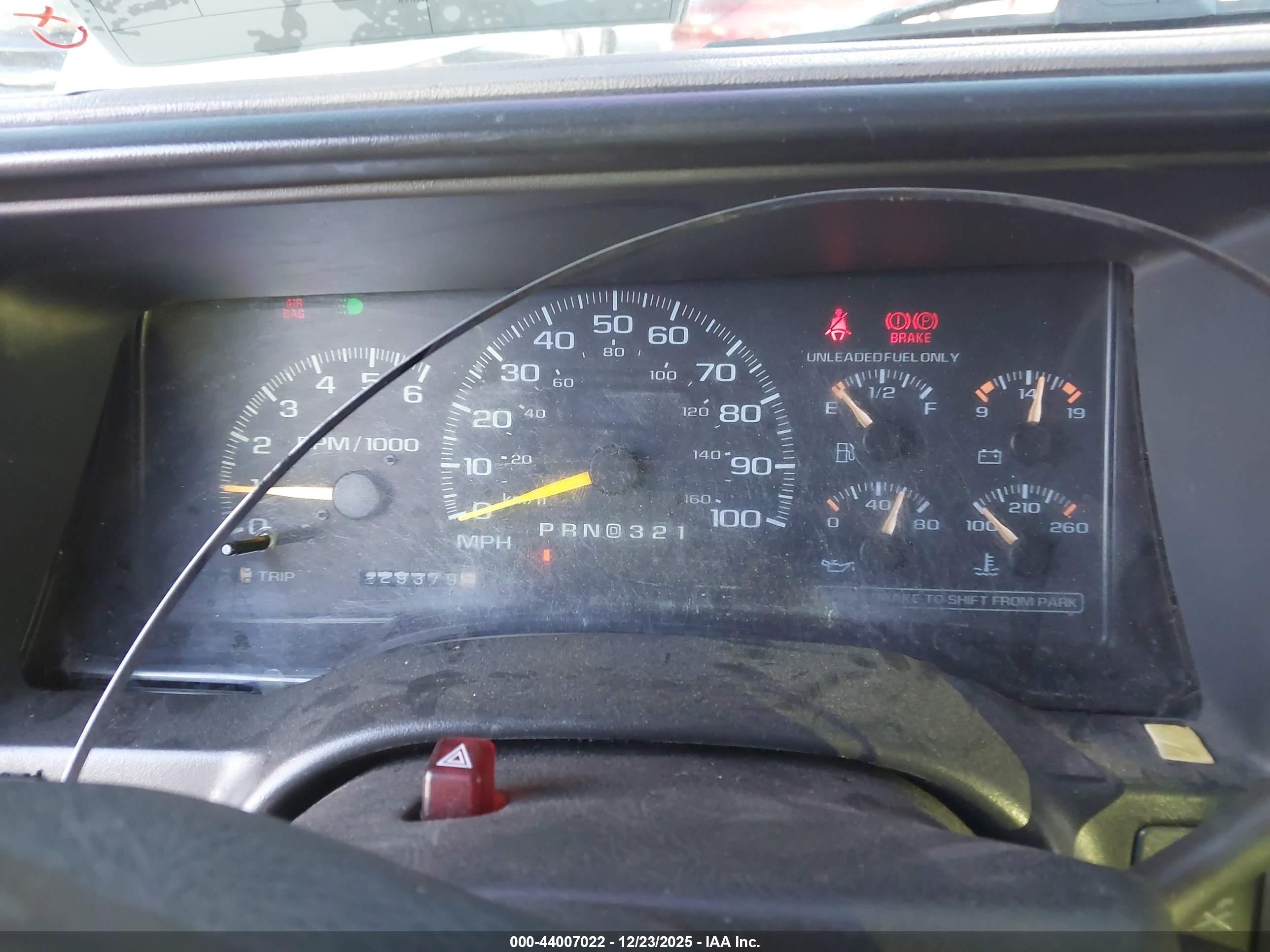 CHEVROLET K1500 image 7