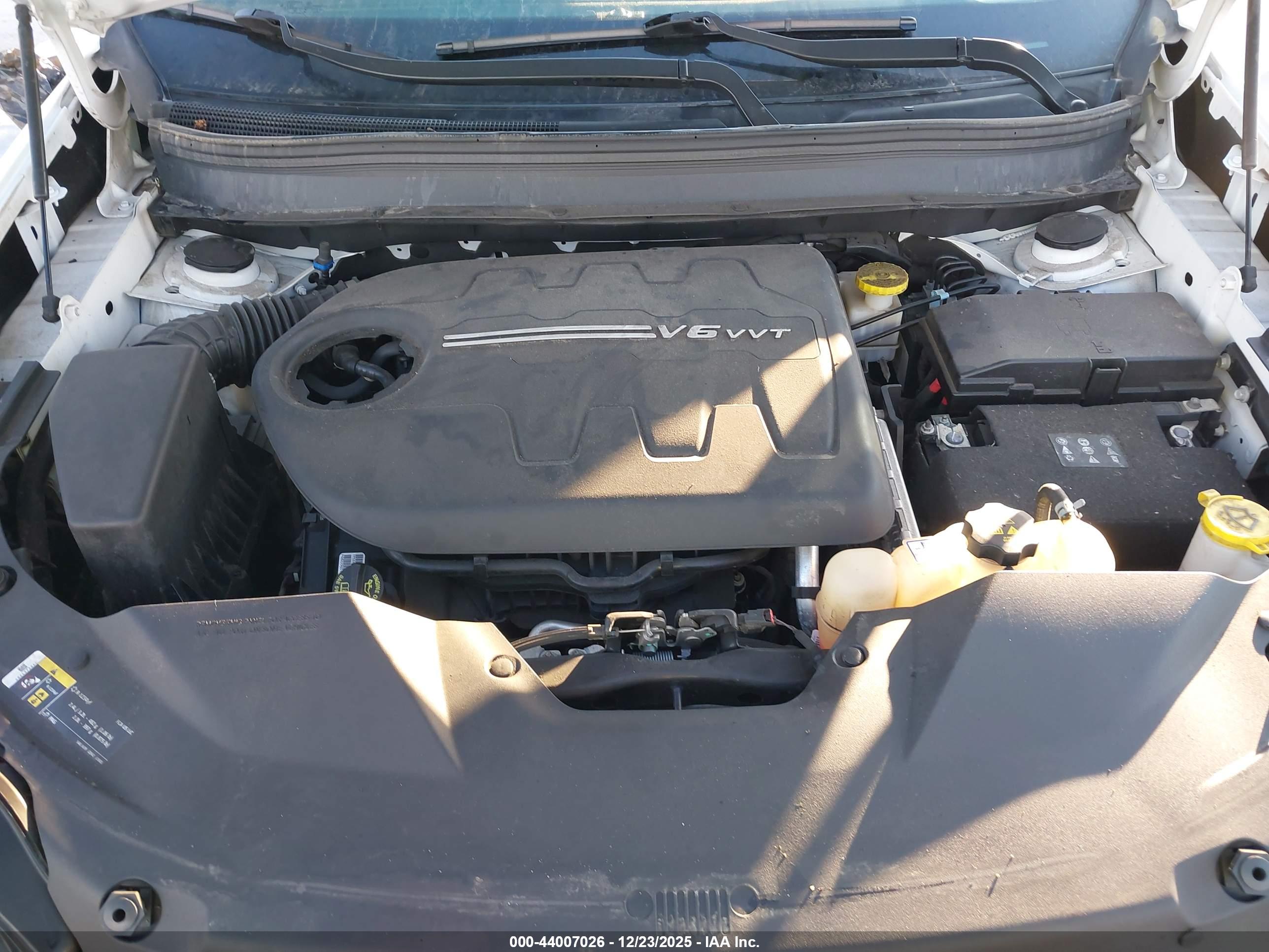 JEEP CHEROKEE image 10