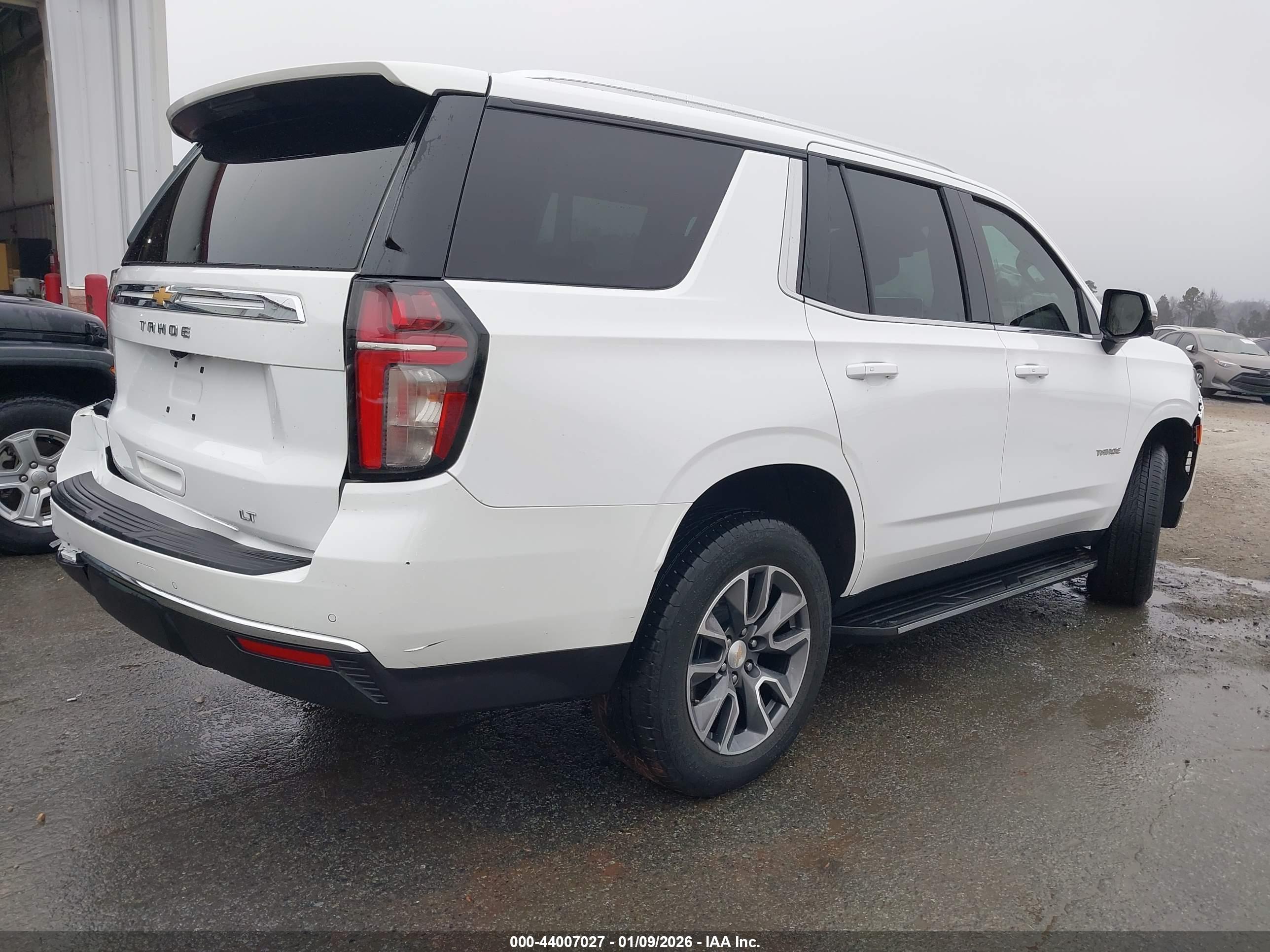 CHEVROLET TAHOE image 4