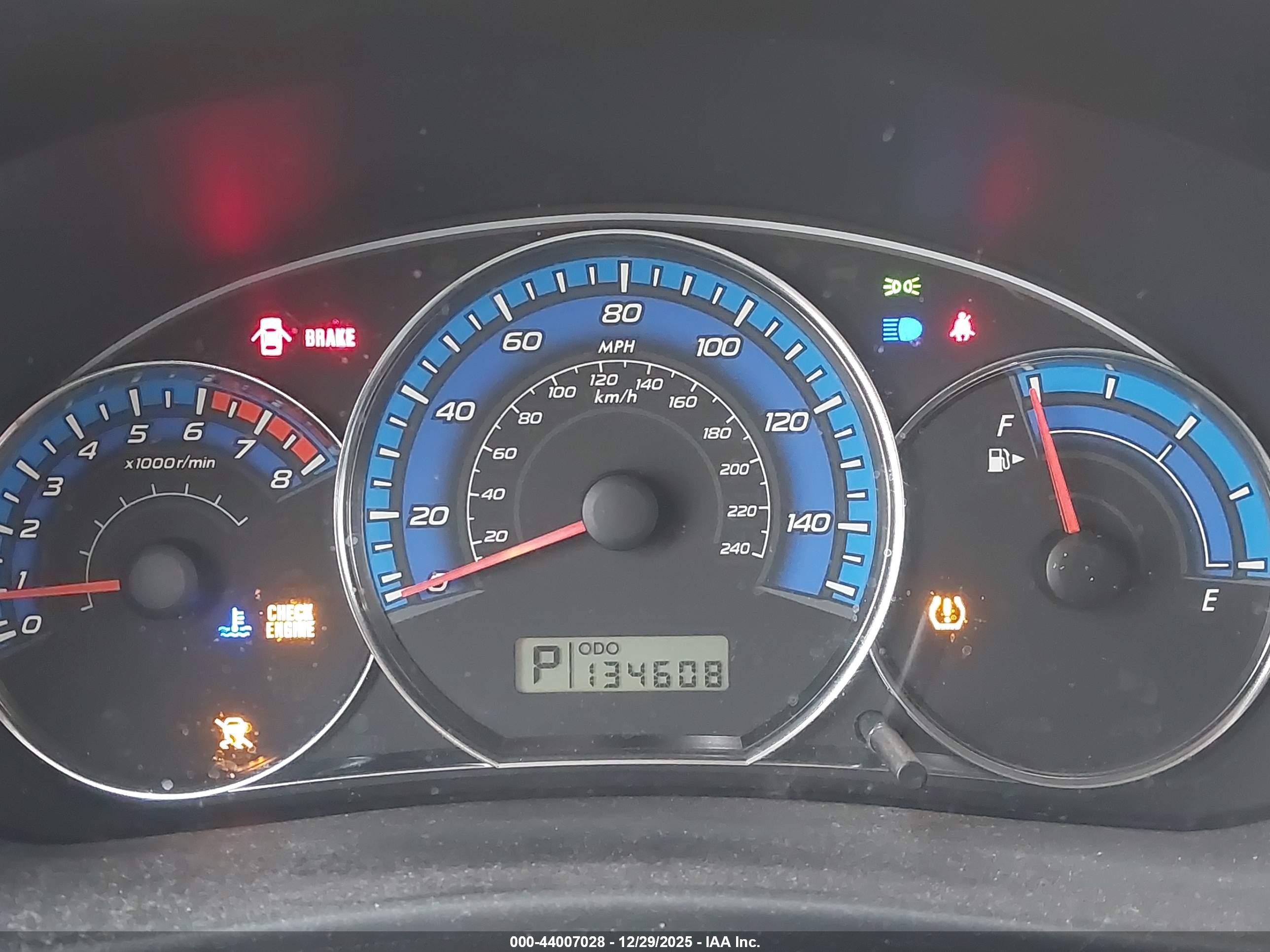 SUBARU FORESTER image 7