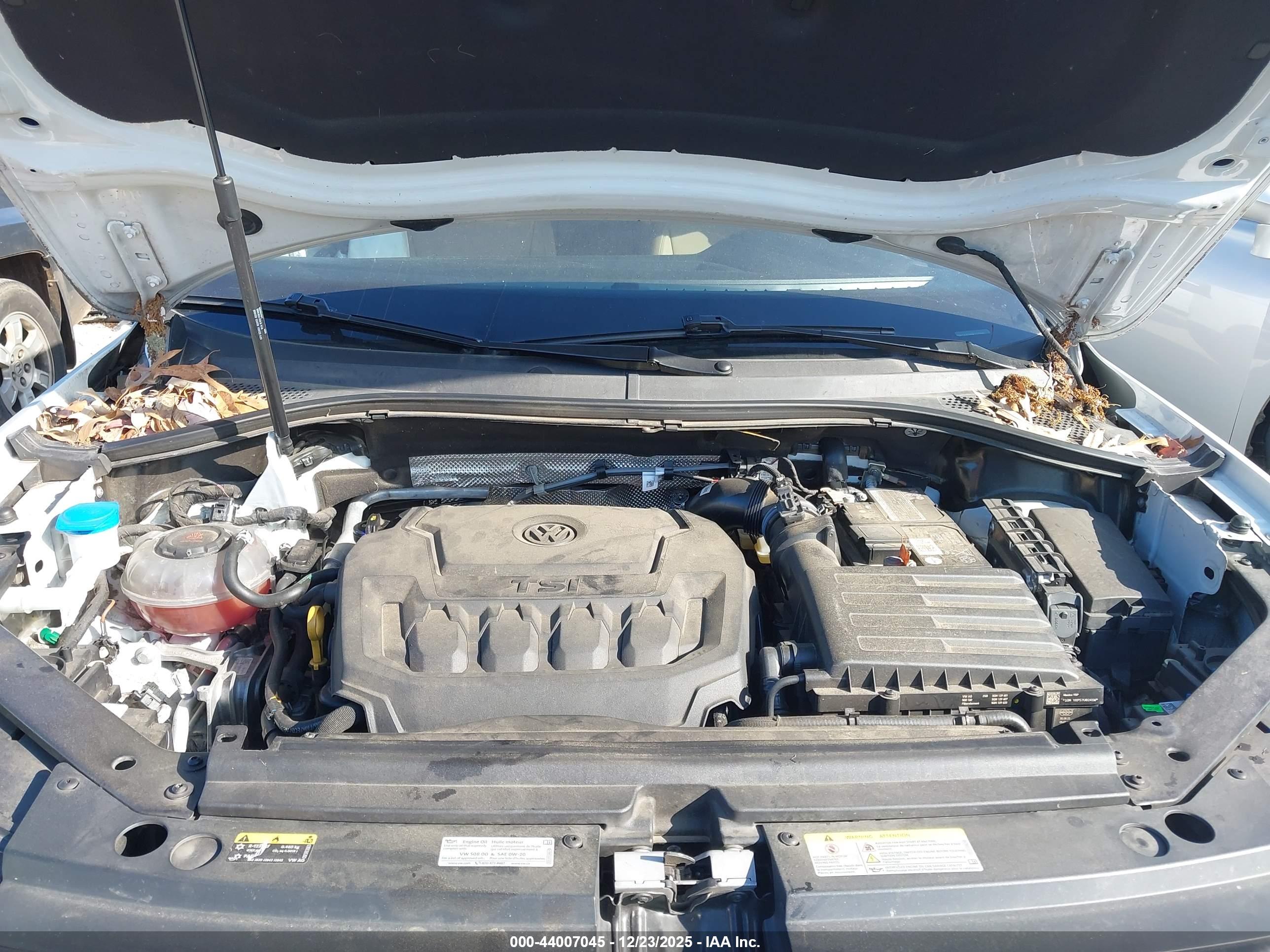VOLKSWAGEN TIGUAN image 10