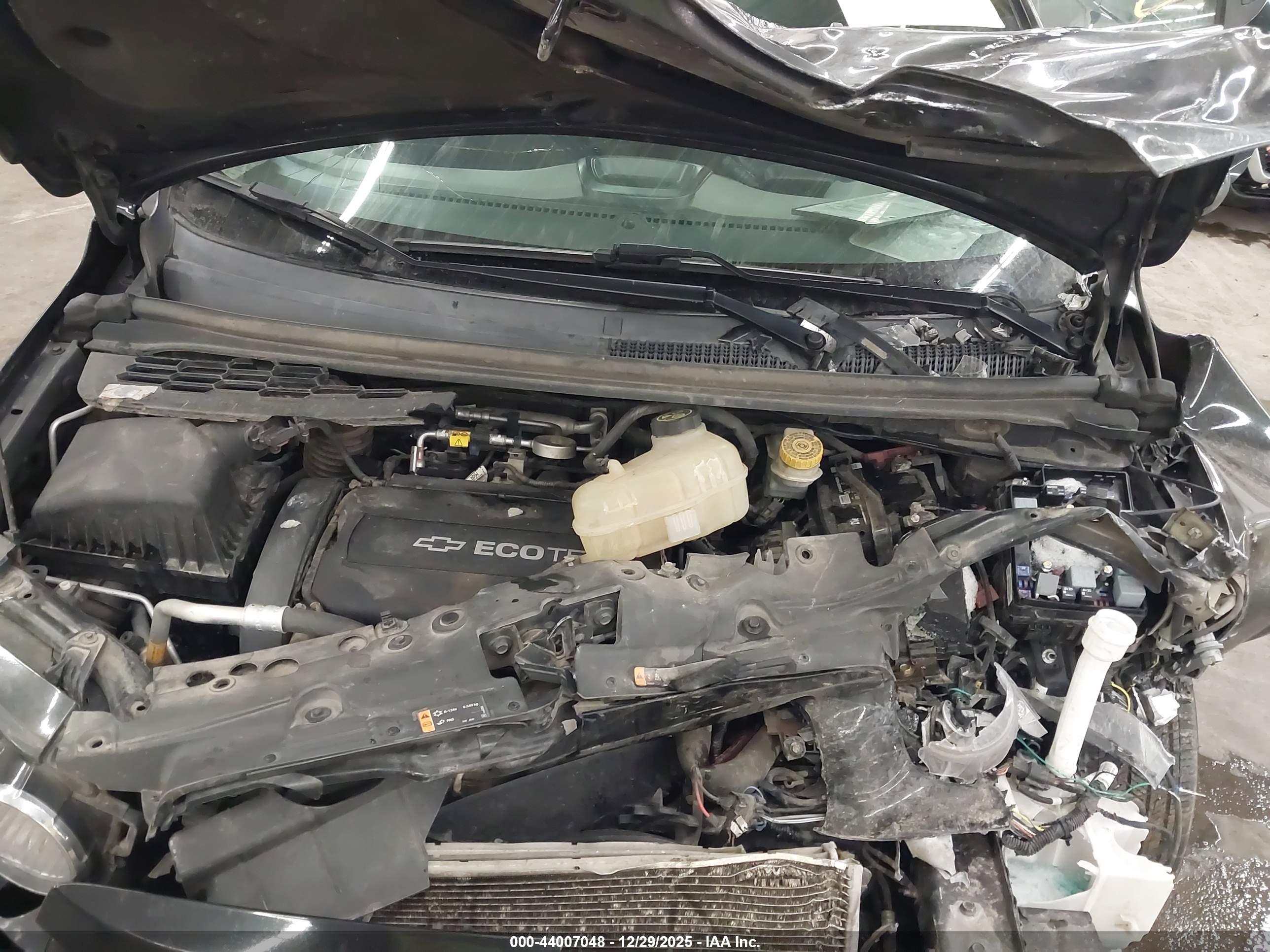 CHEVROLET SONIC image 10