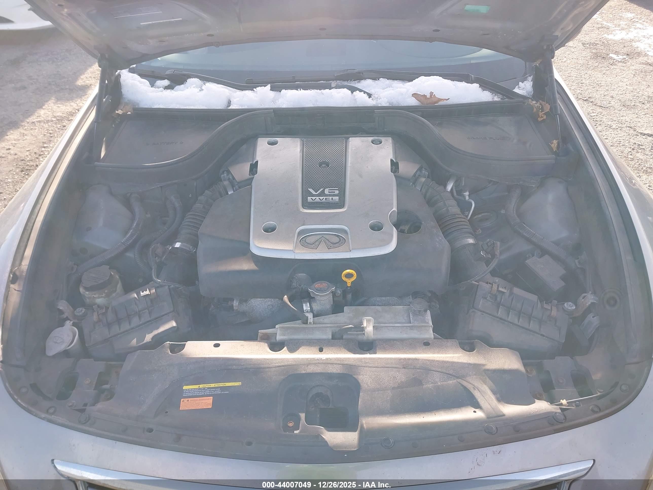 INFINITI G37X image 10
