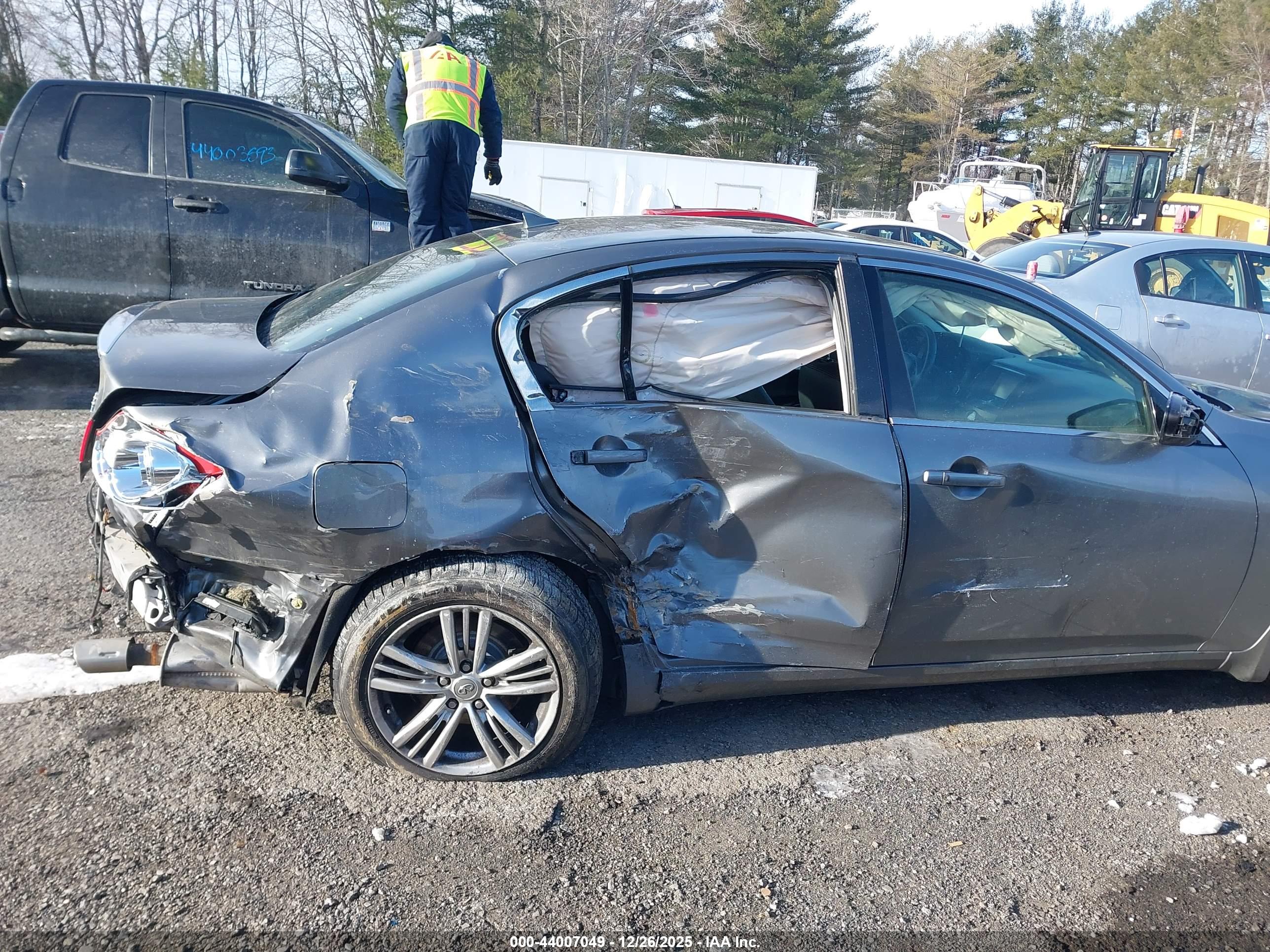INFINITI G37X image 6