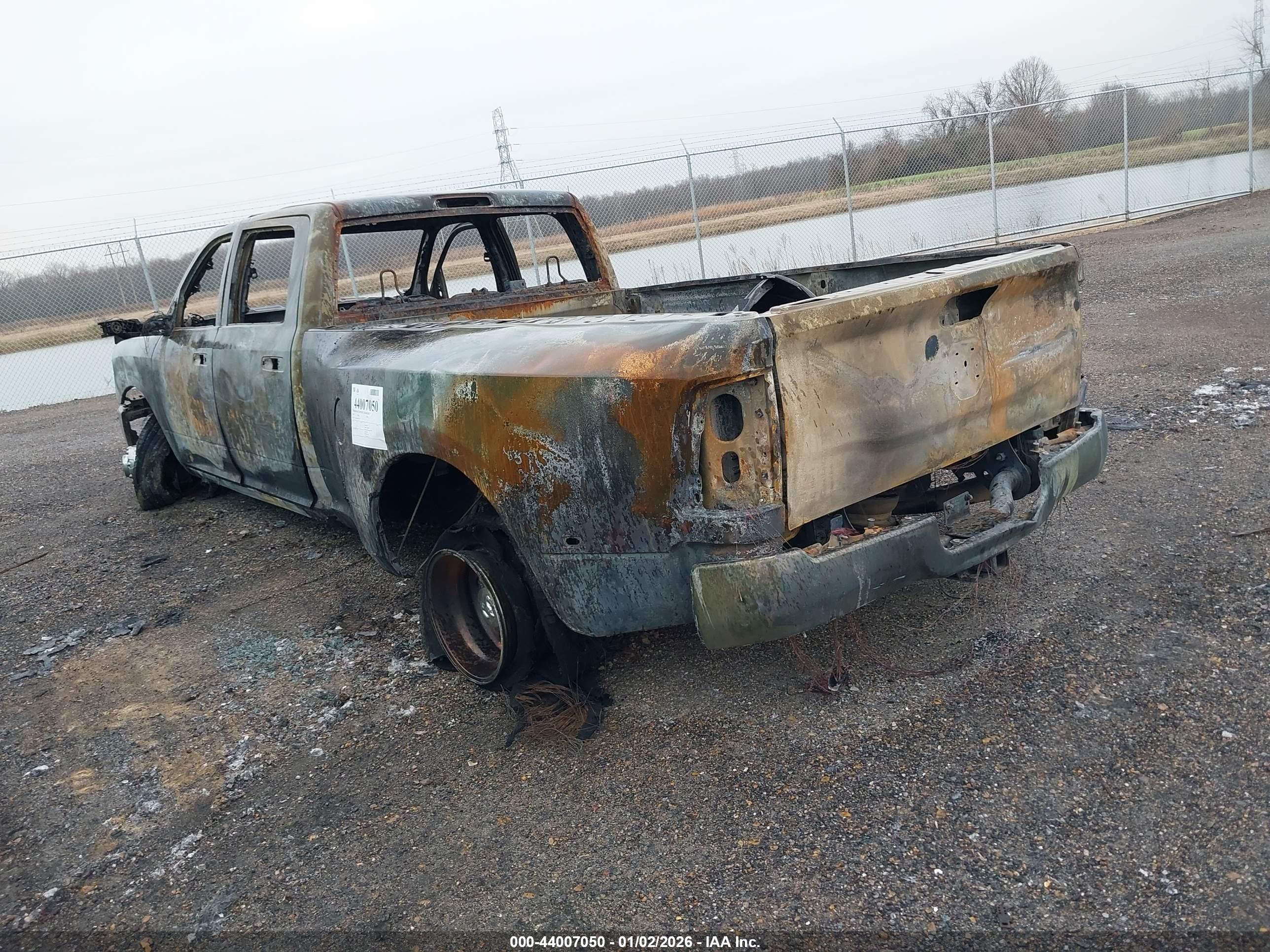 RAM 3500 image 4