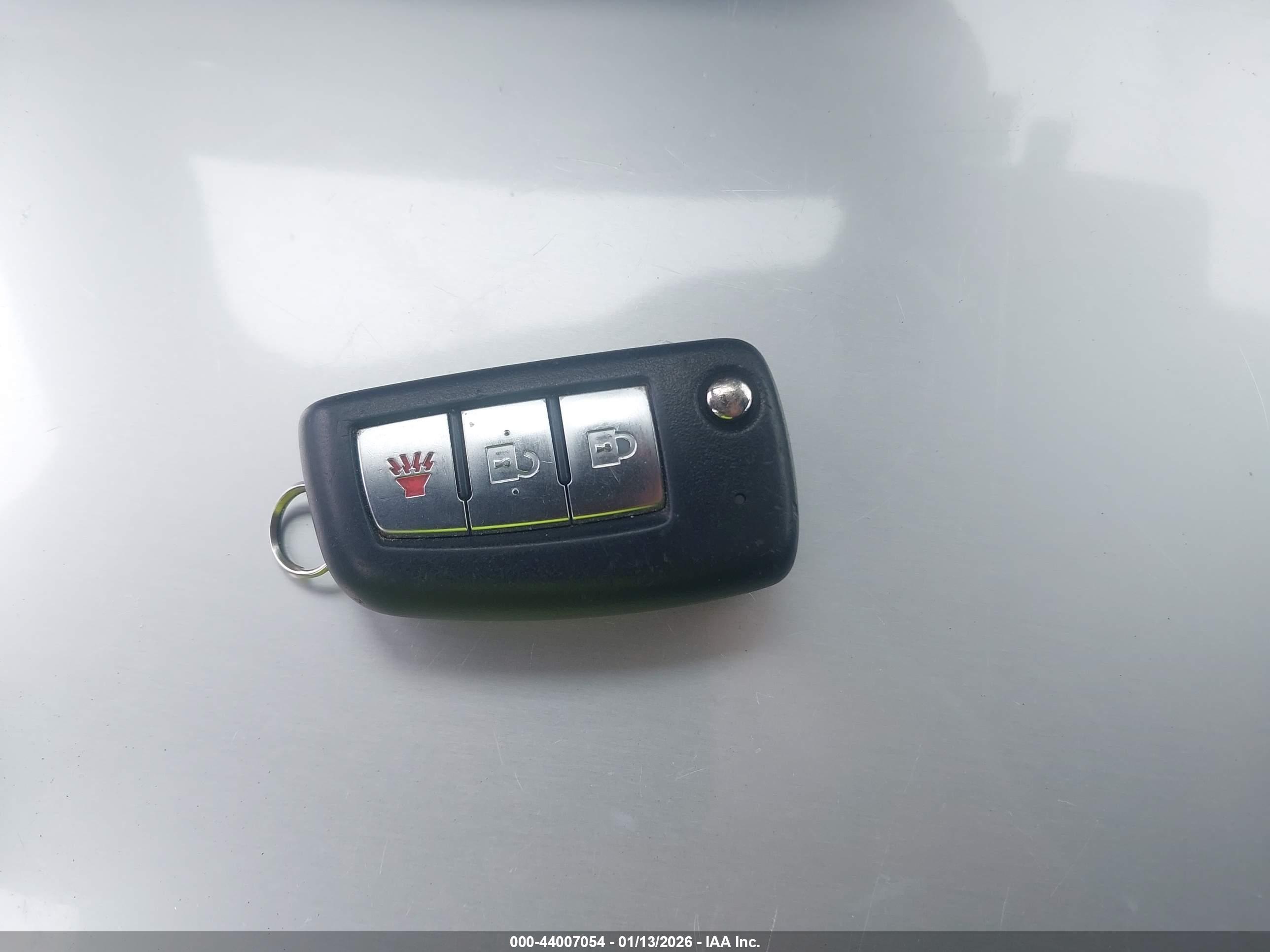 NISSAN ROGUE image 11