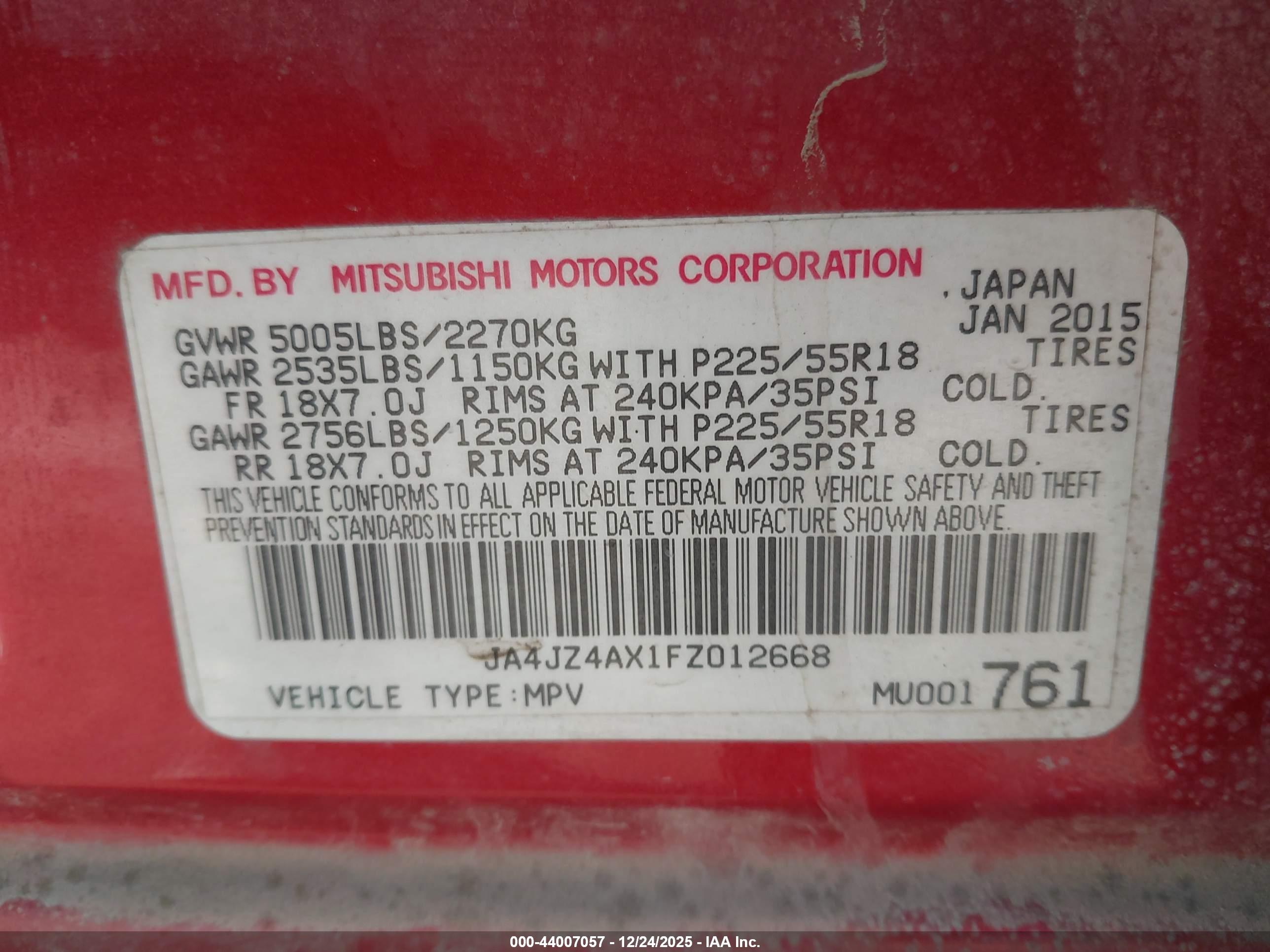 MITSUBISHI OUTLANDER image 9