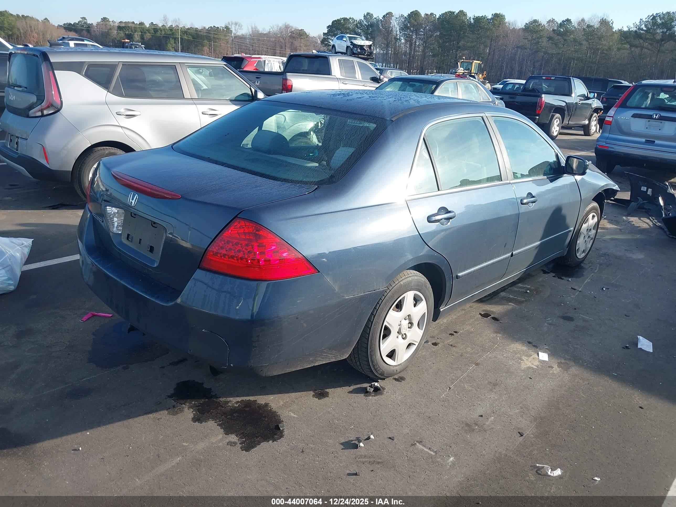 HONDA ACCORD image 4