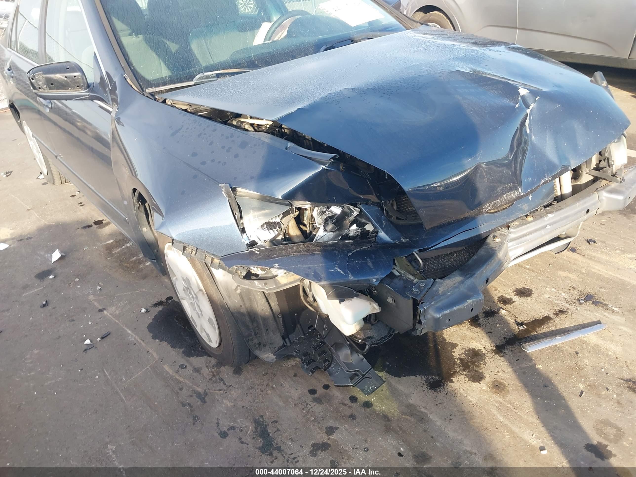HONDA ACCORD image 6