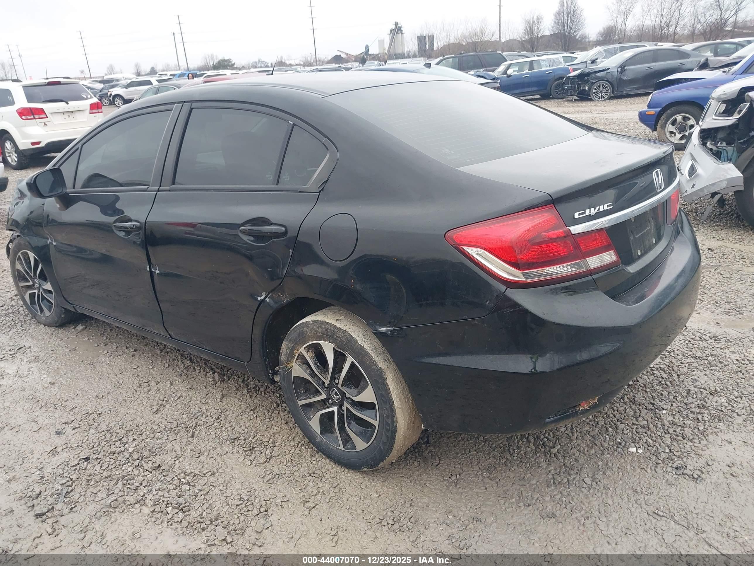 HONDA CIVIC image 3