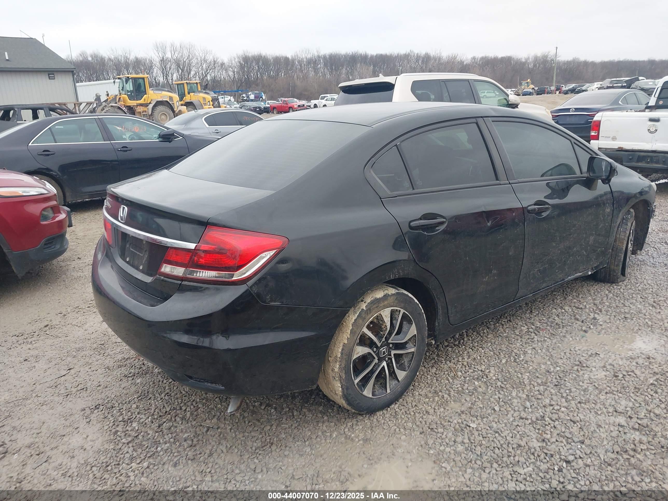 HONDA CIVIC image 4