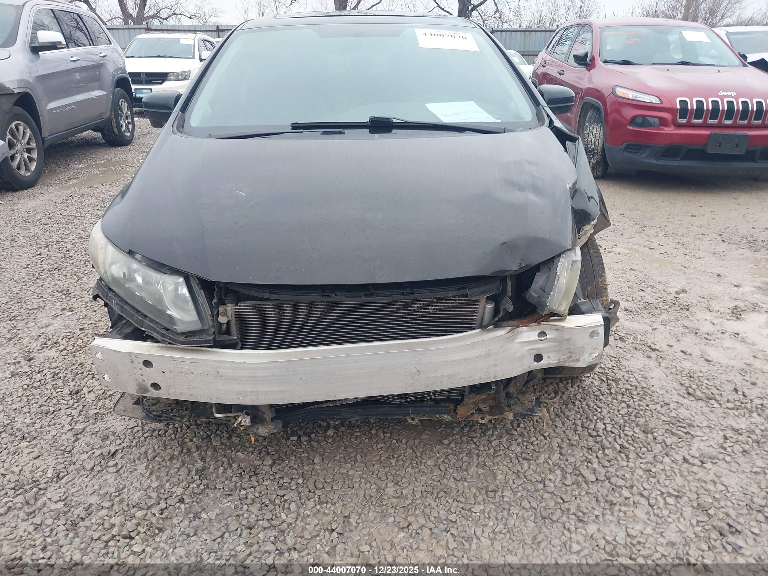 HONDA CIVIC image 6