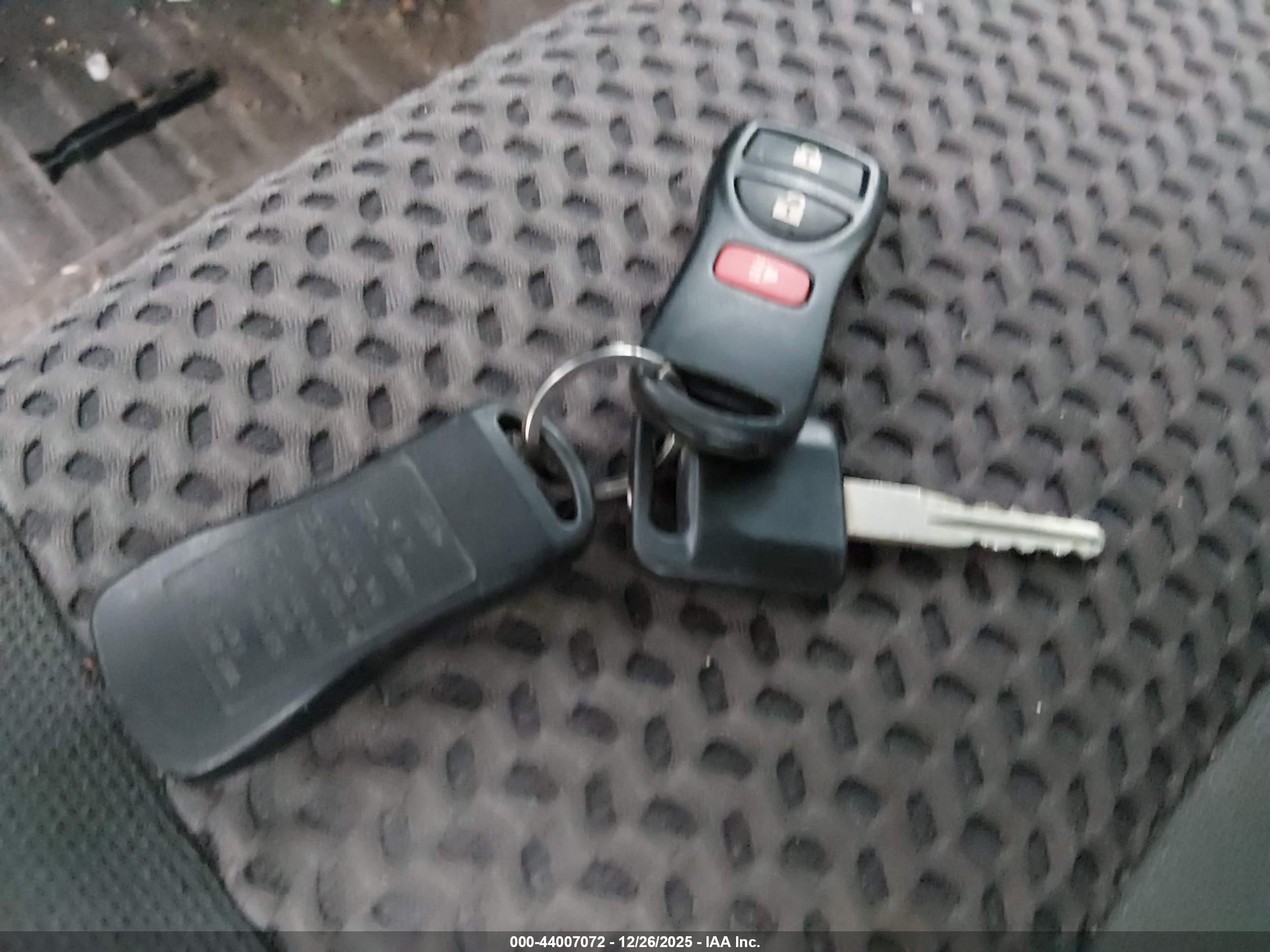NISSAN FRONTIER image 11