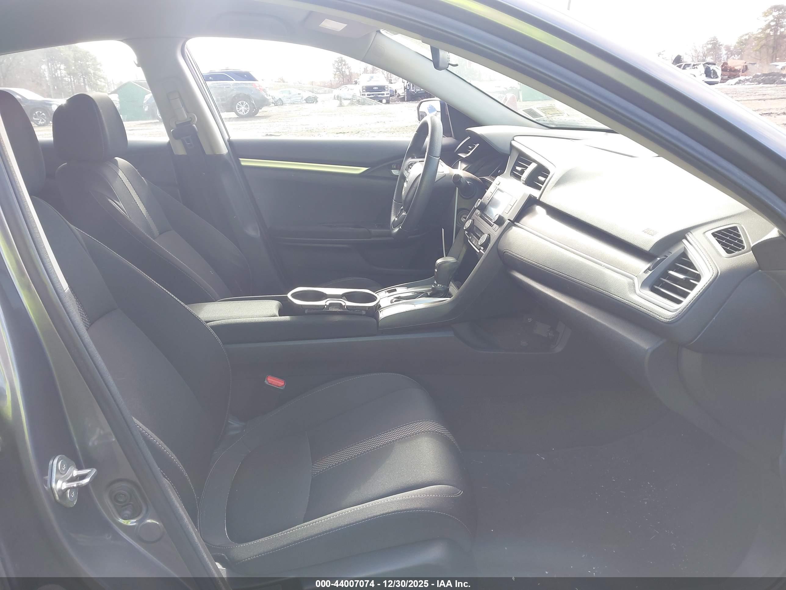 HONDA CIVIC image 5