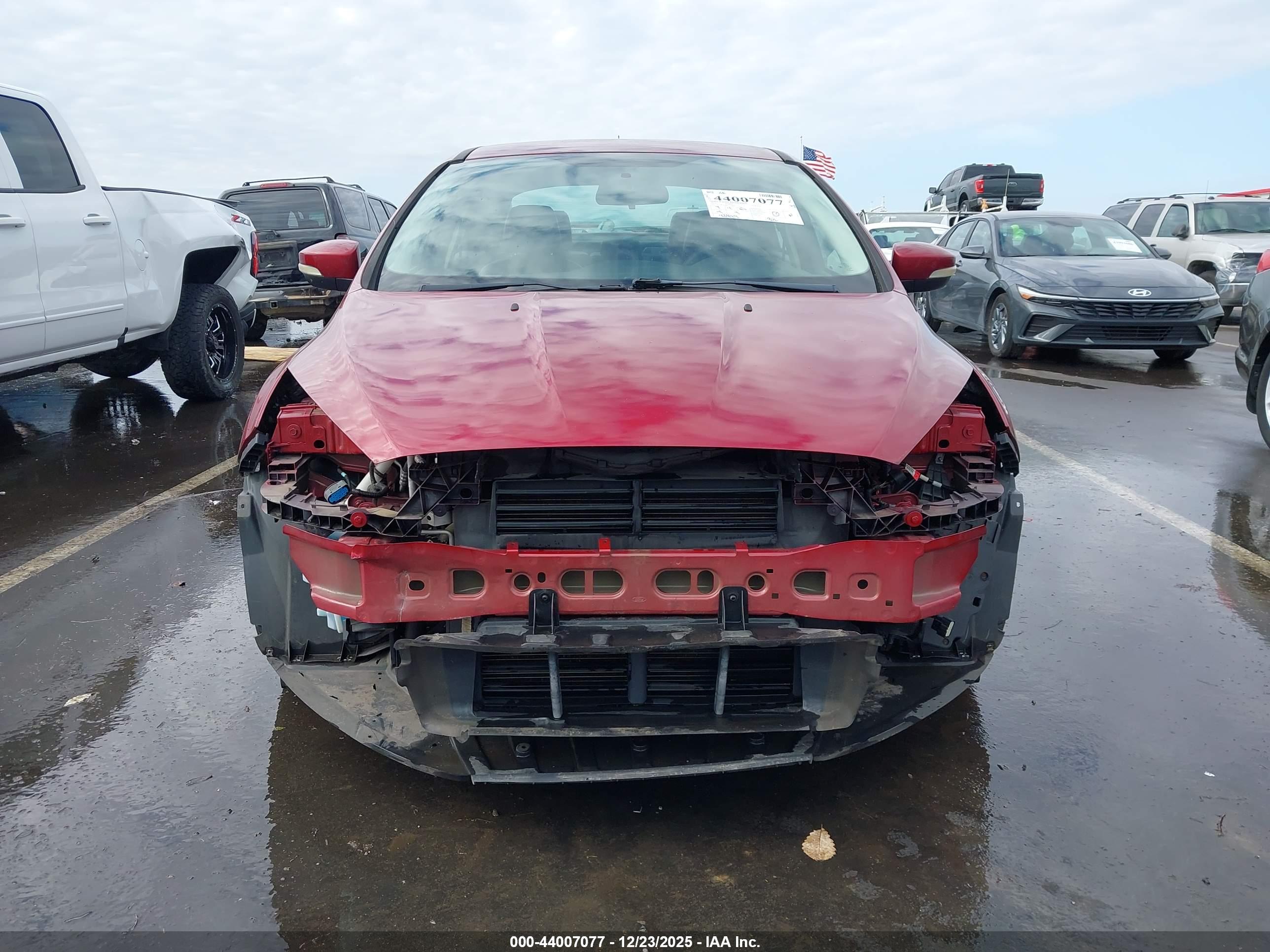 FORD FOCUS image 6