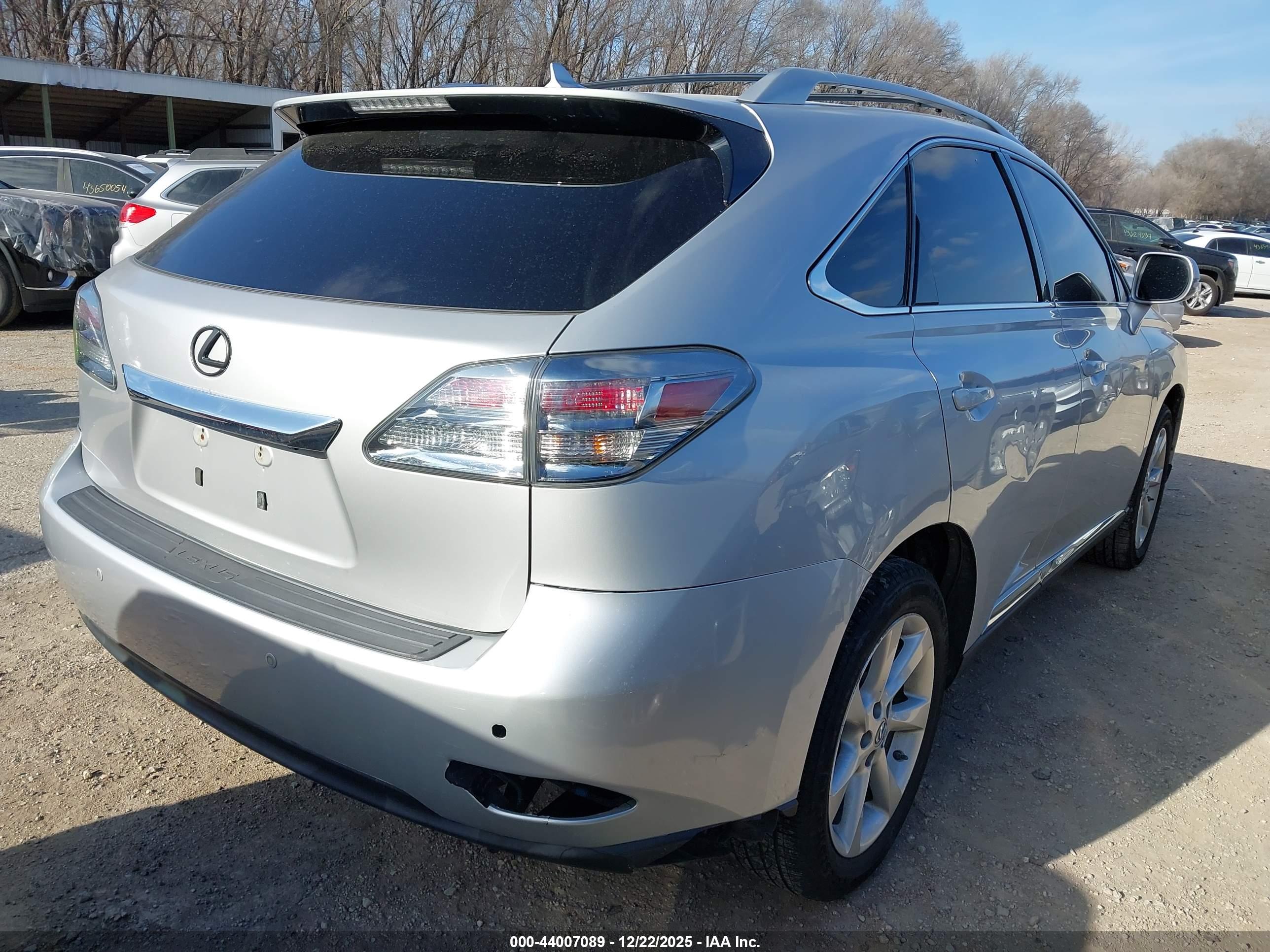LEXUS RX image 4
