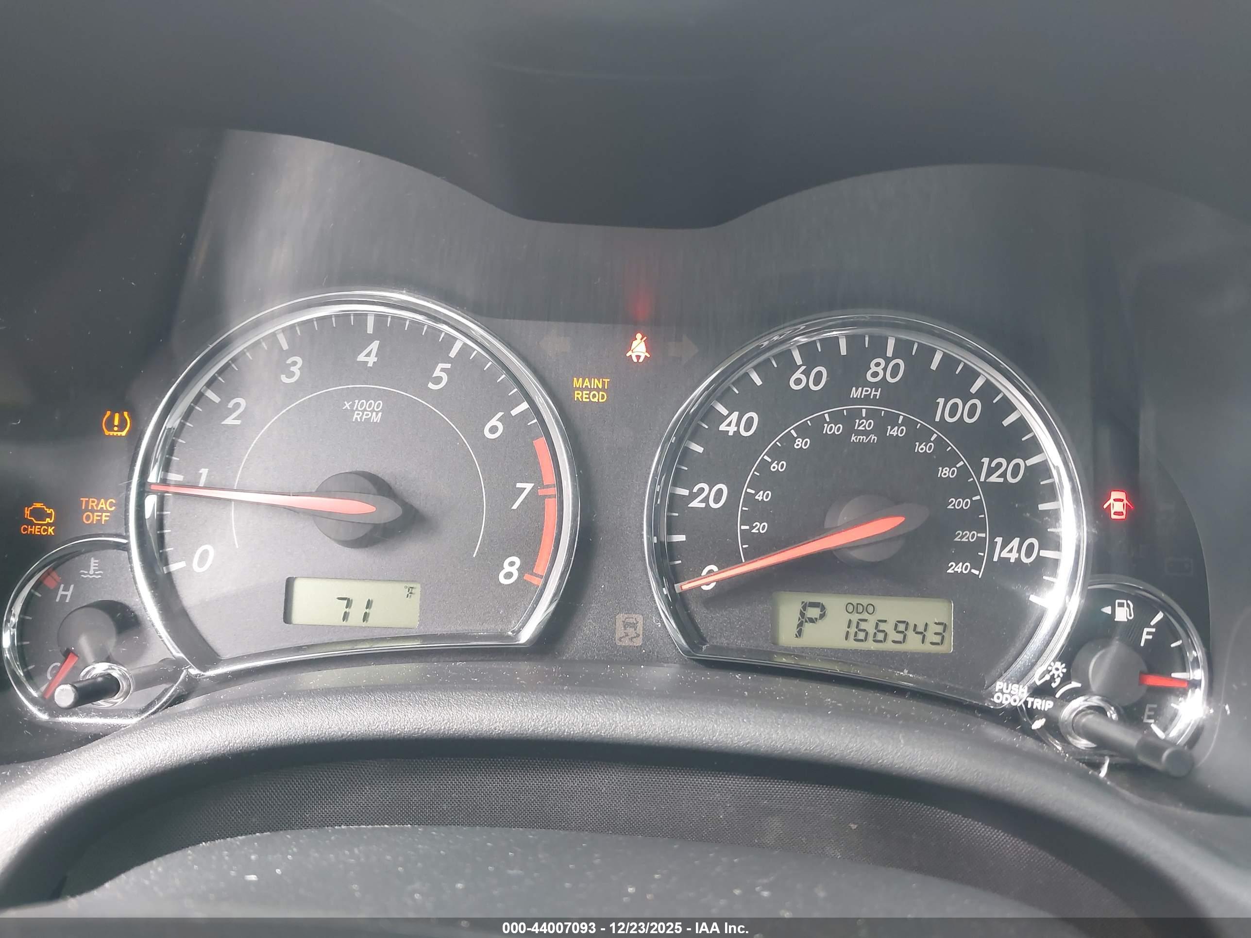TOYOTA COROLLA image 7