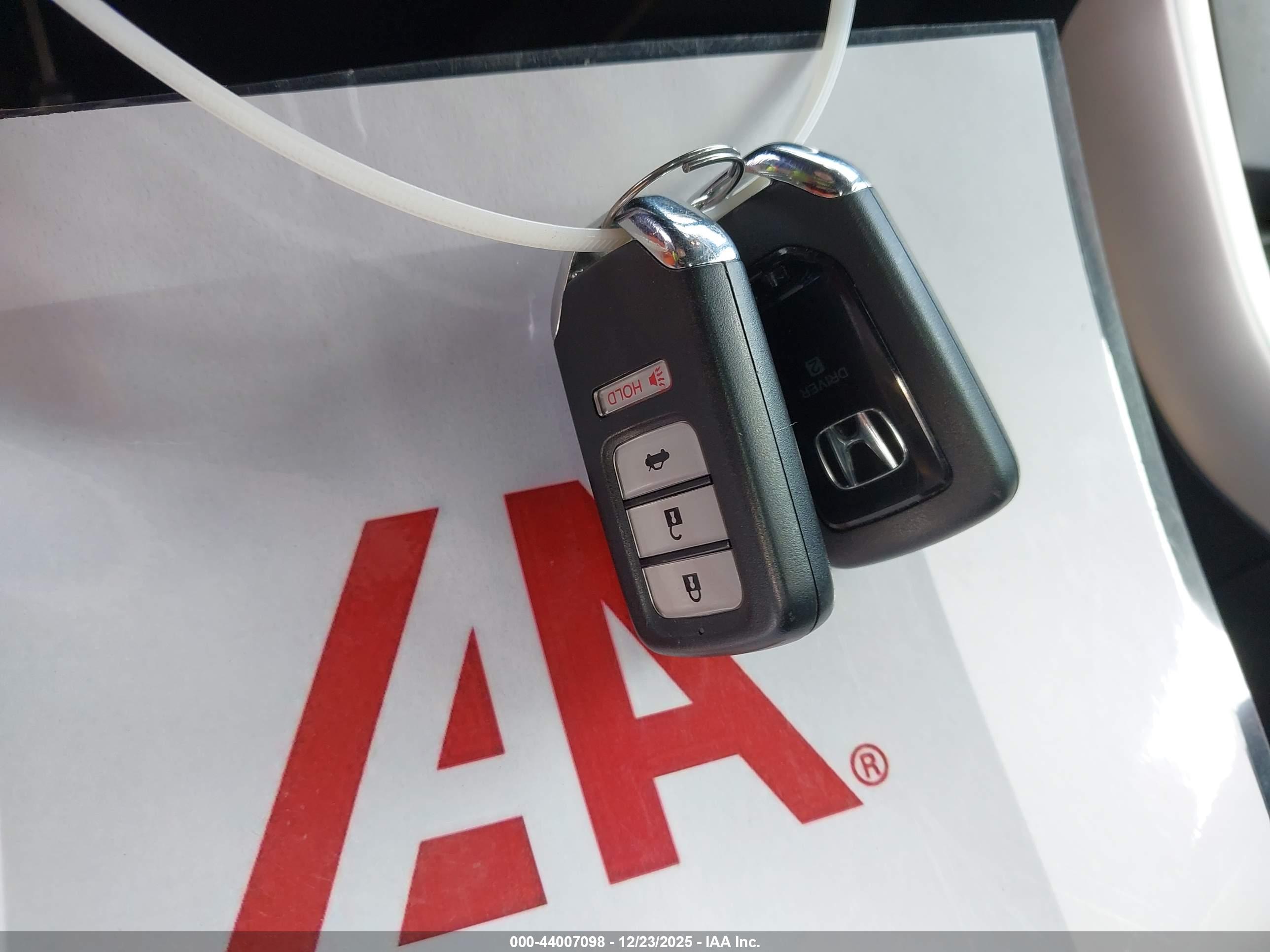 HONDA ACCORD image 11