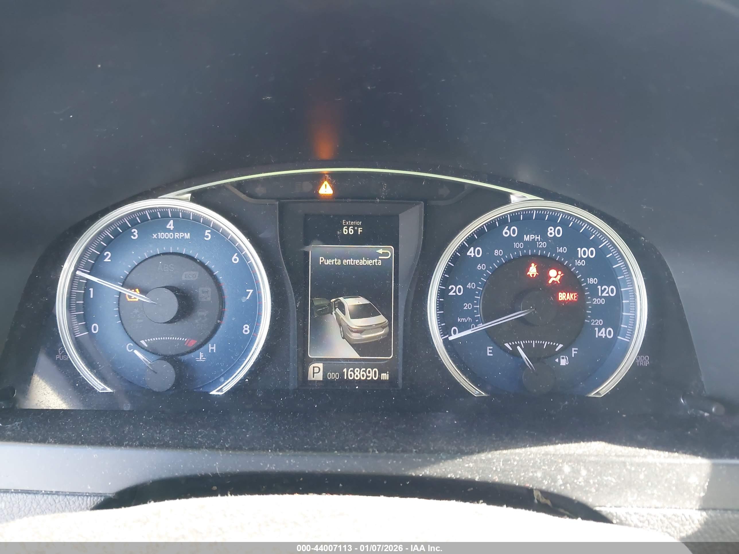 TOYOTA CAMRY image 7