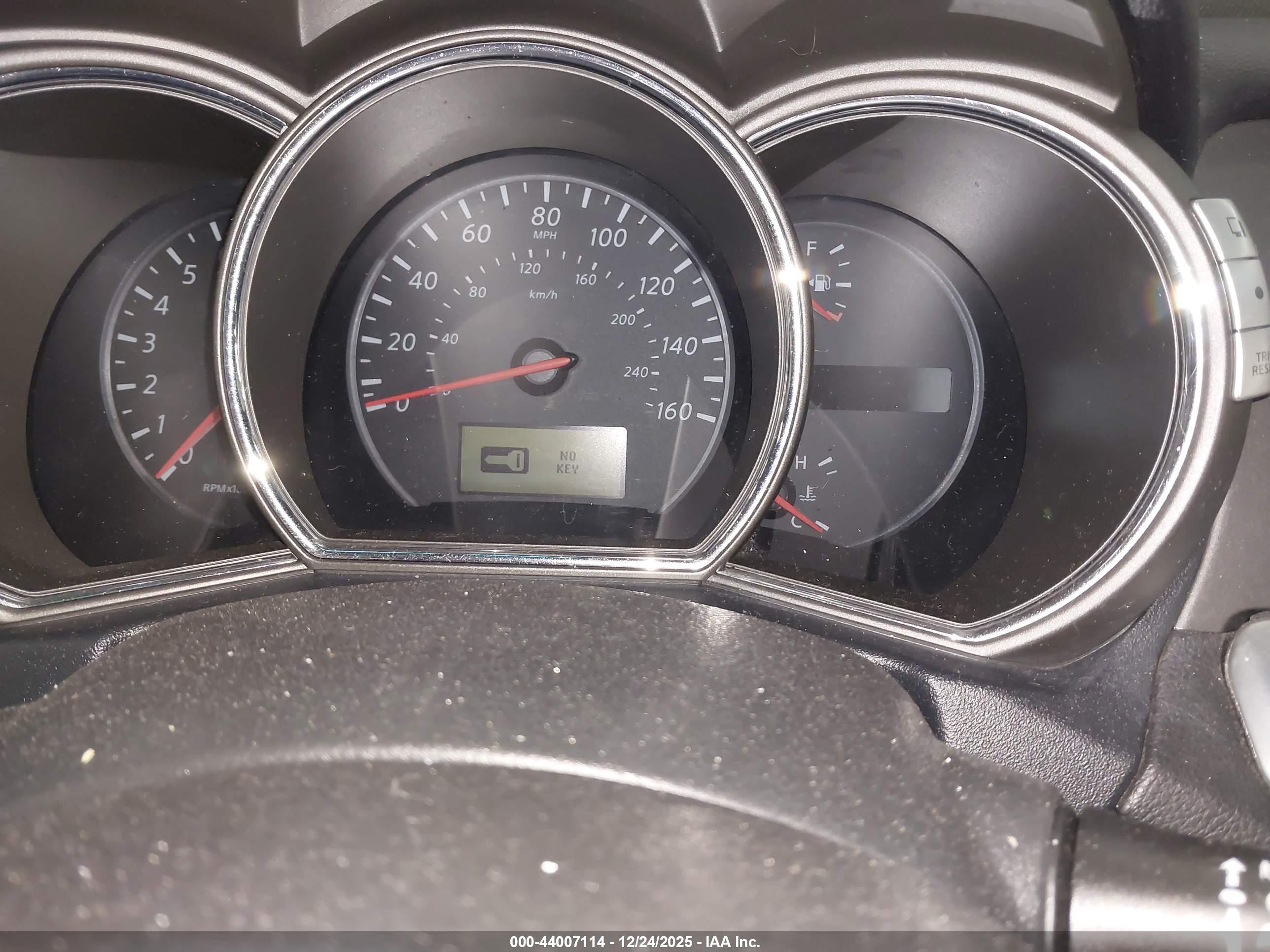 NISSAN MURANO image 7