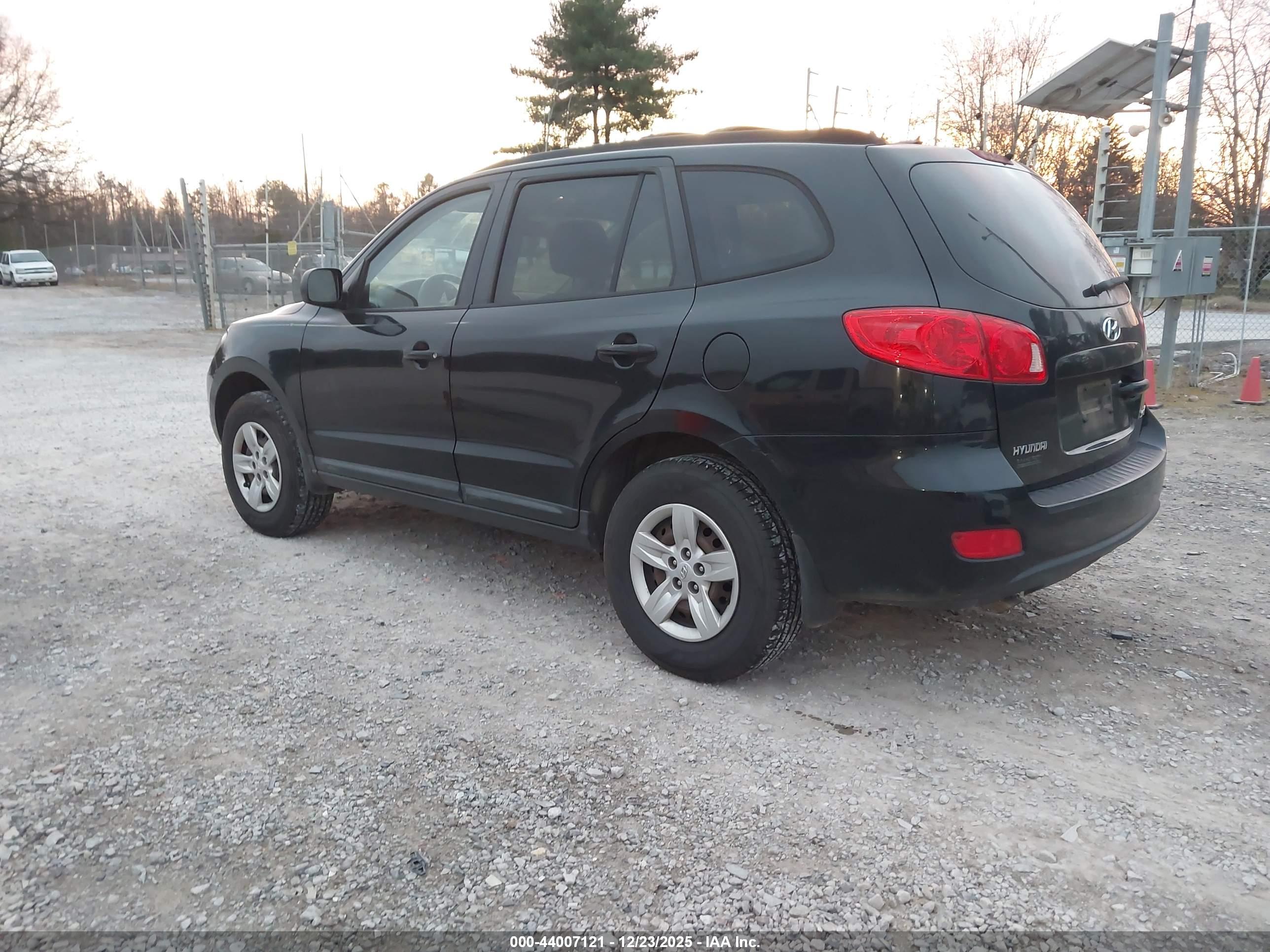 HYUNDAI SANTA image 3