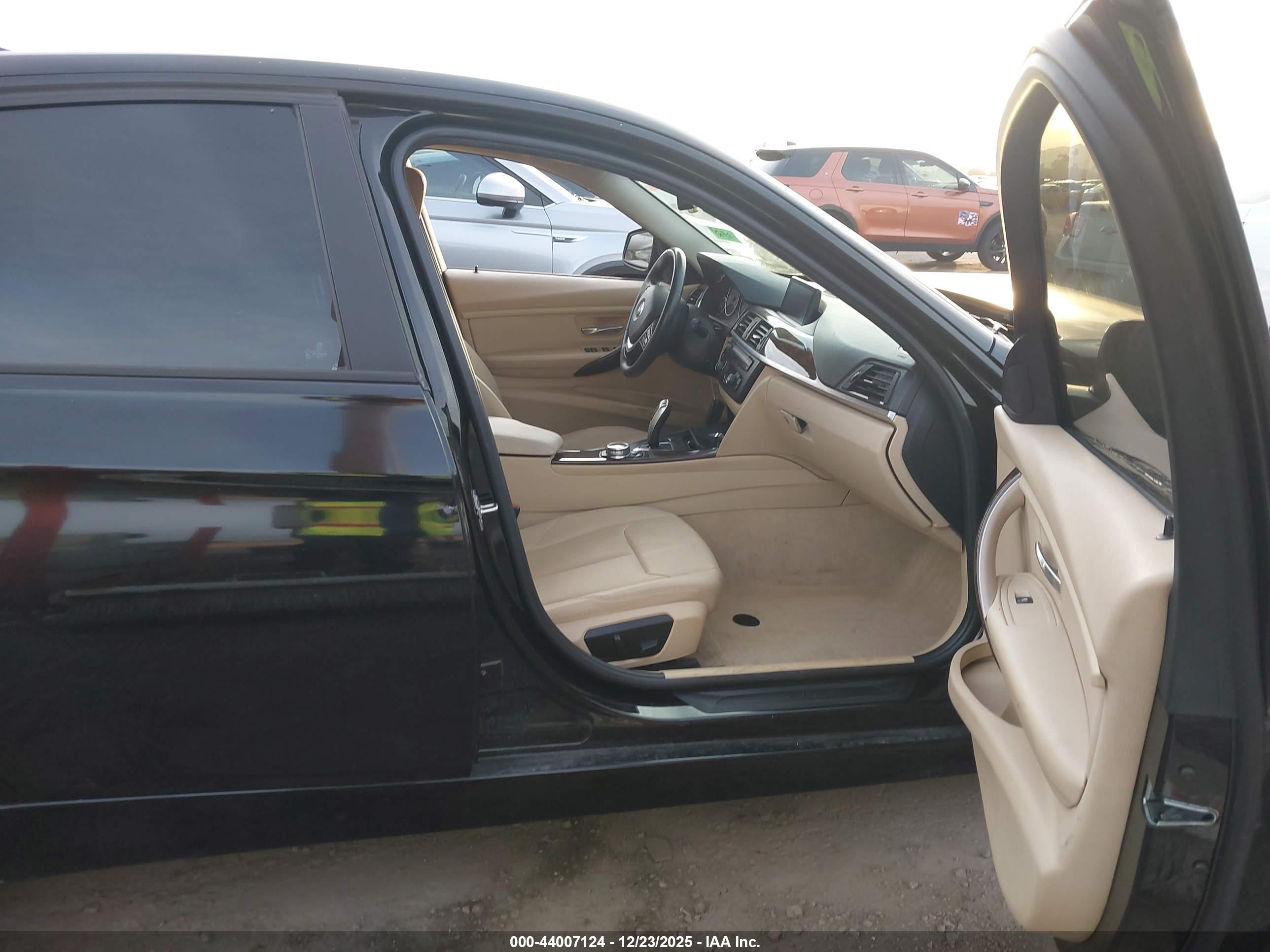 BMW 328I image 5