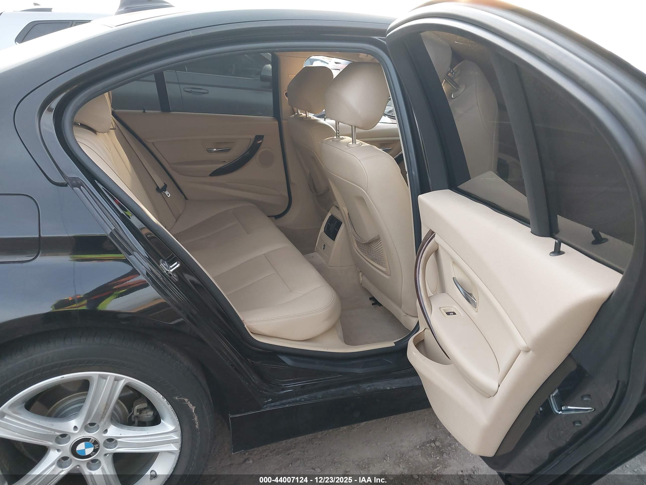 BMW 328I image 8