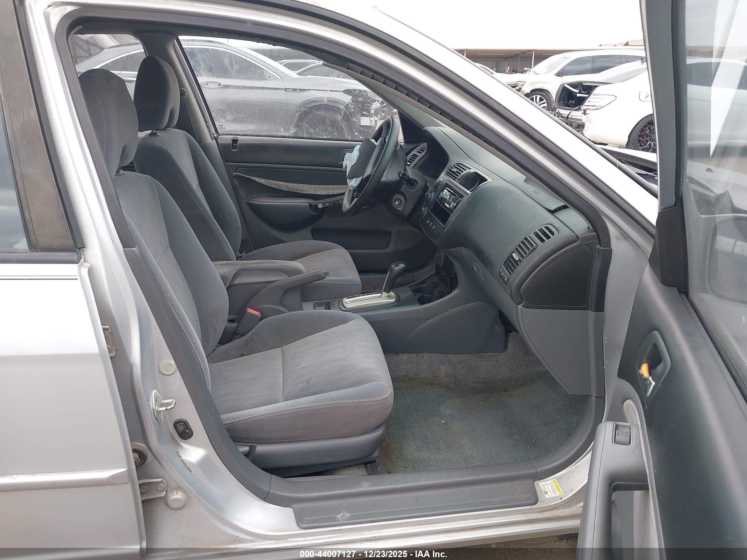 HONDA CIVIC image 5