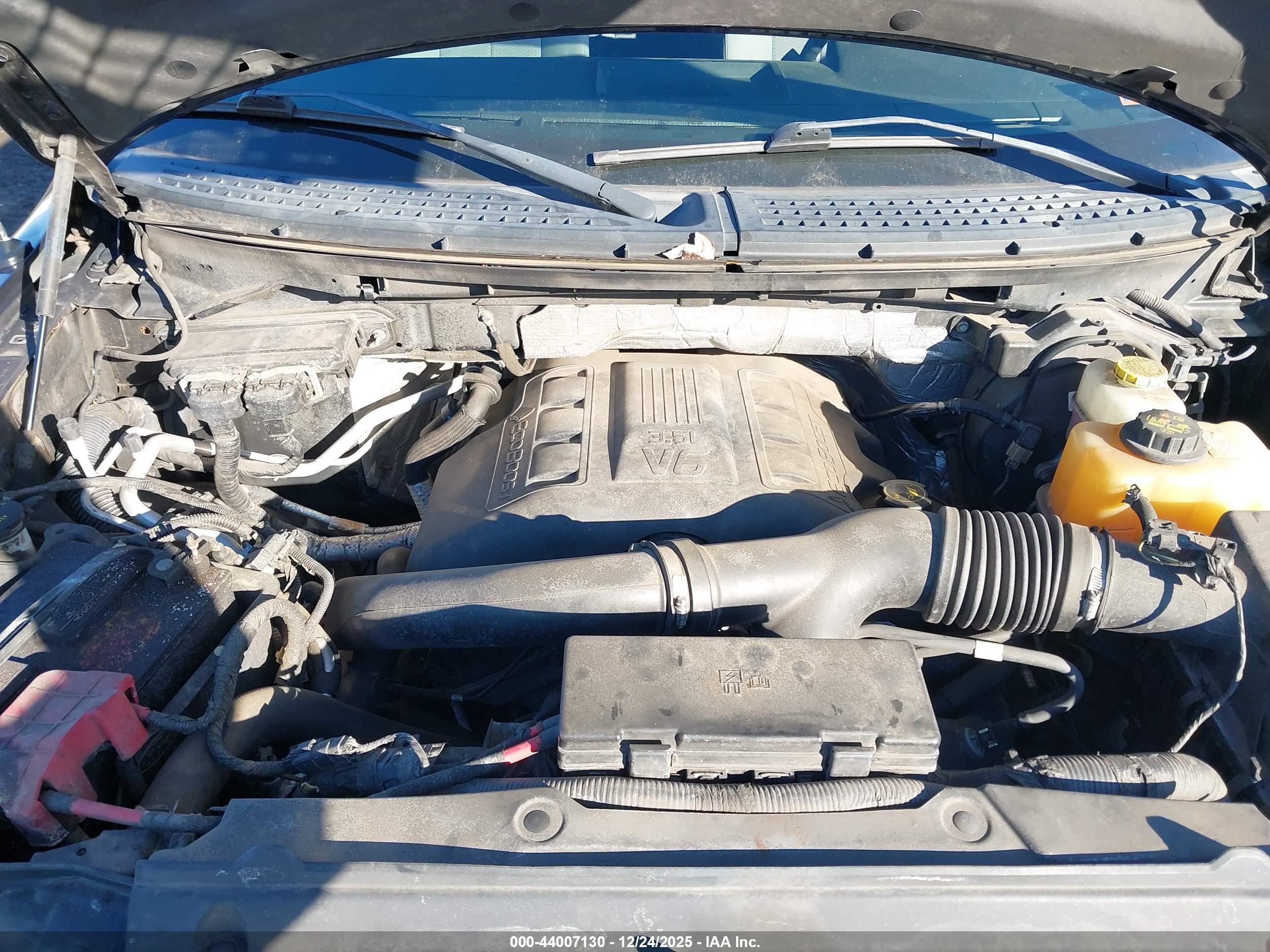 FORD F-150 image 10
