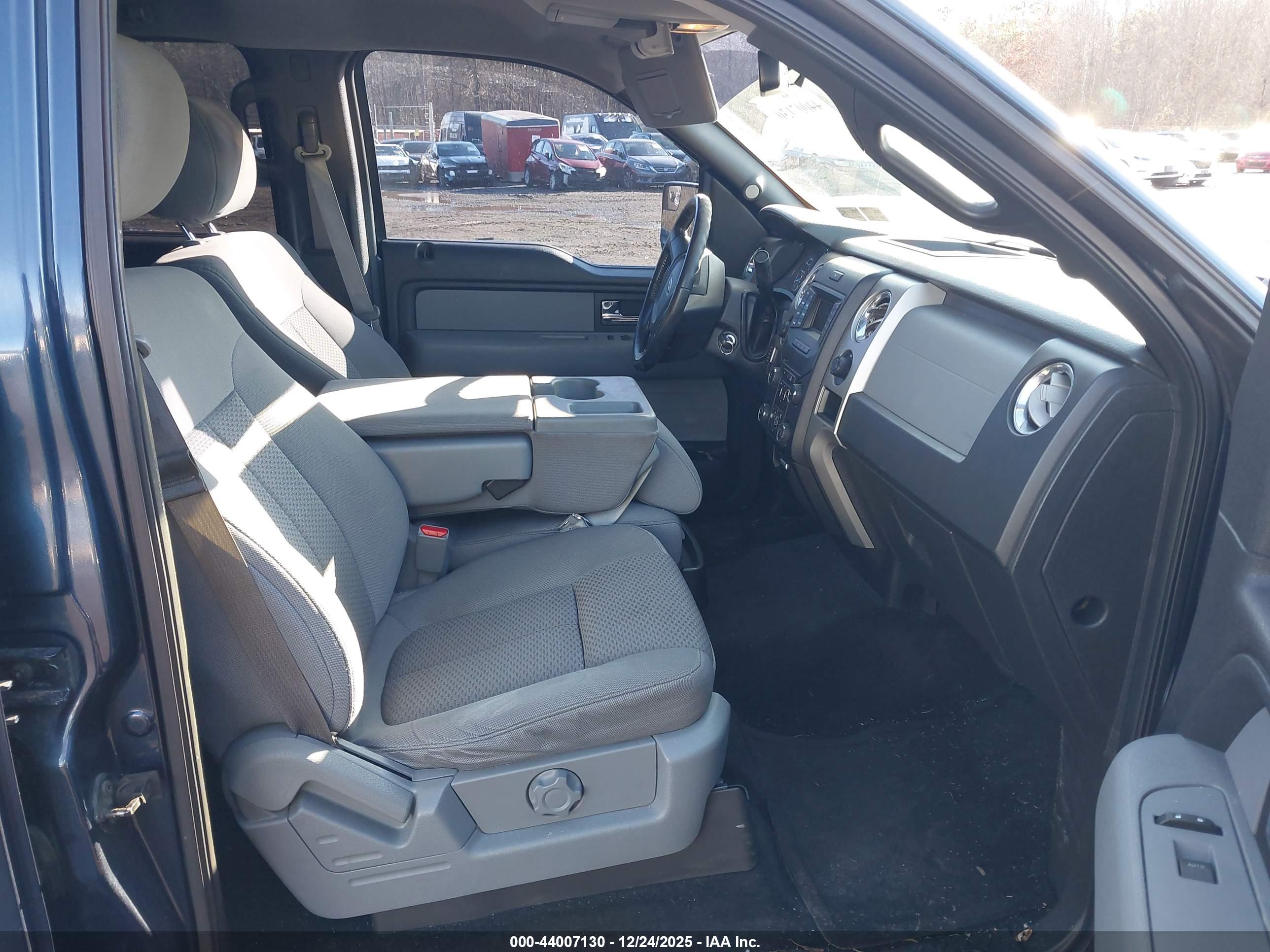 FORD F-150 image 5