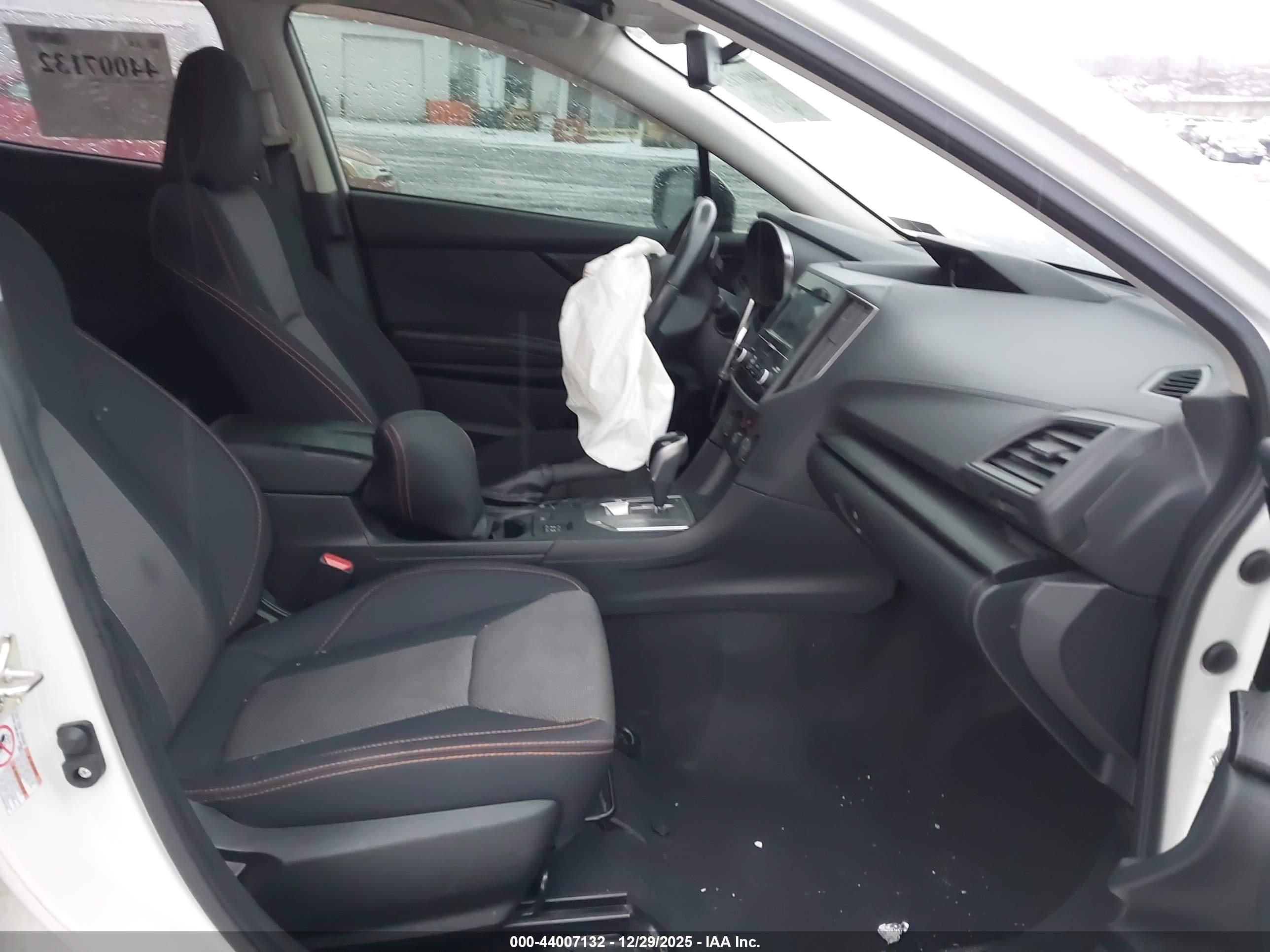 SUBARU CROSSTREK image 5