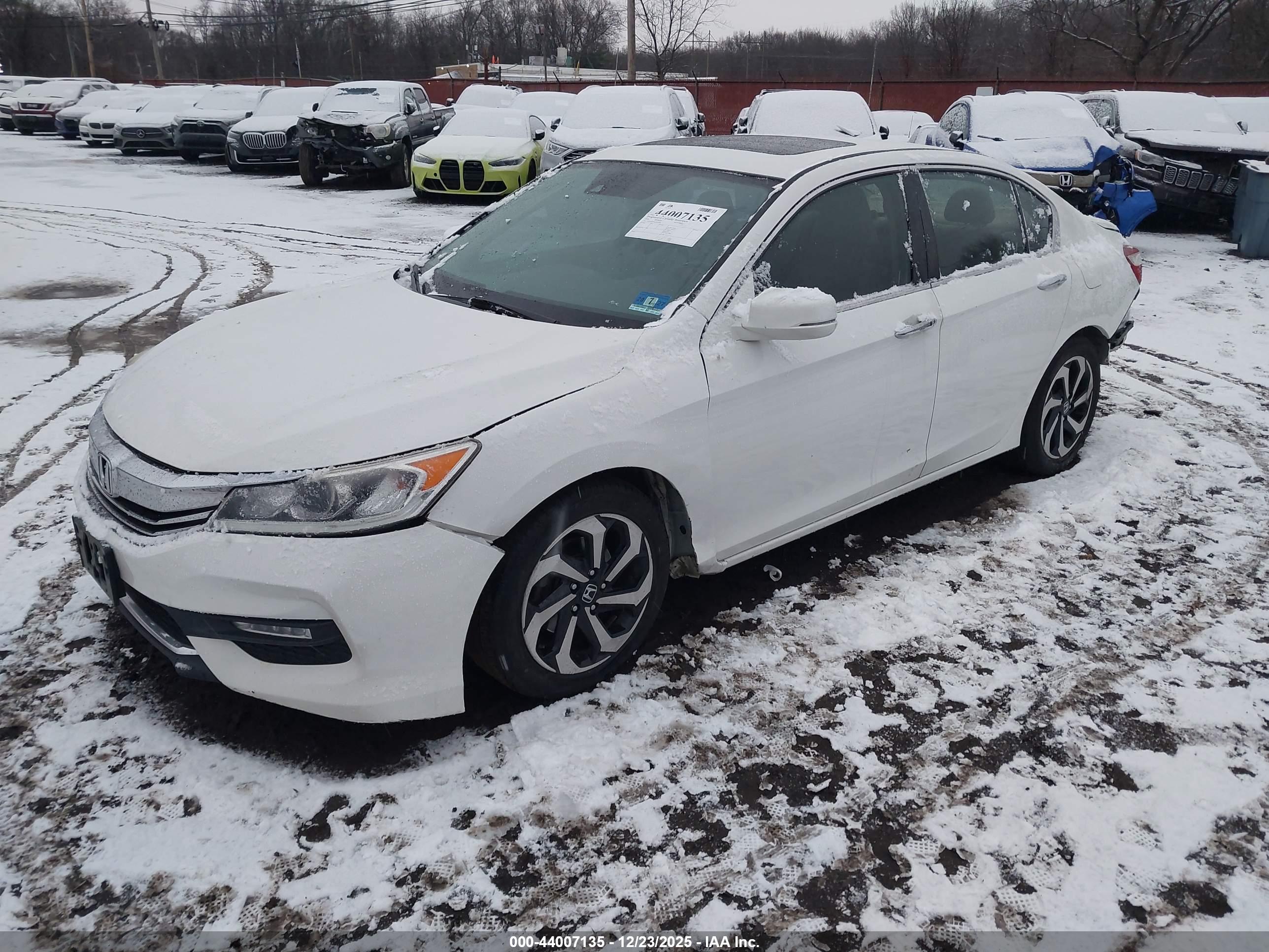 HONDA ACCORD image 2