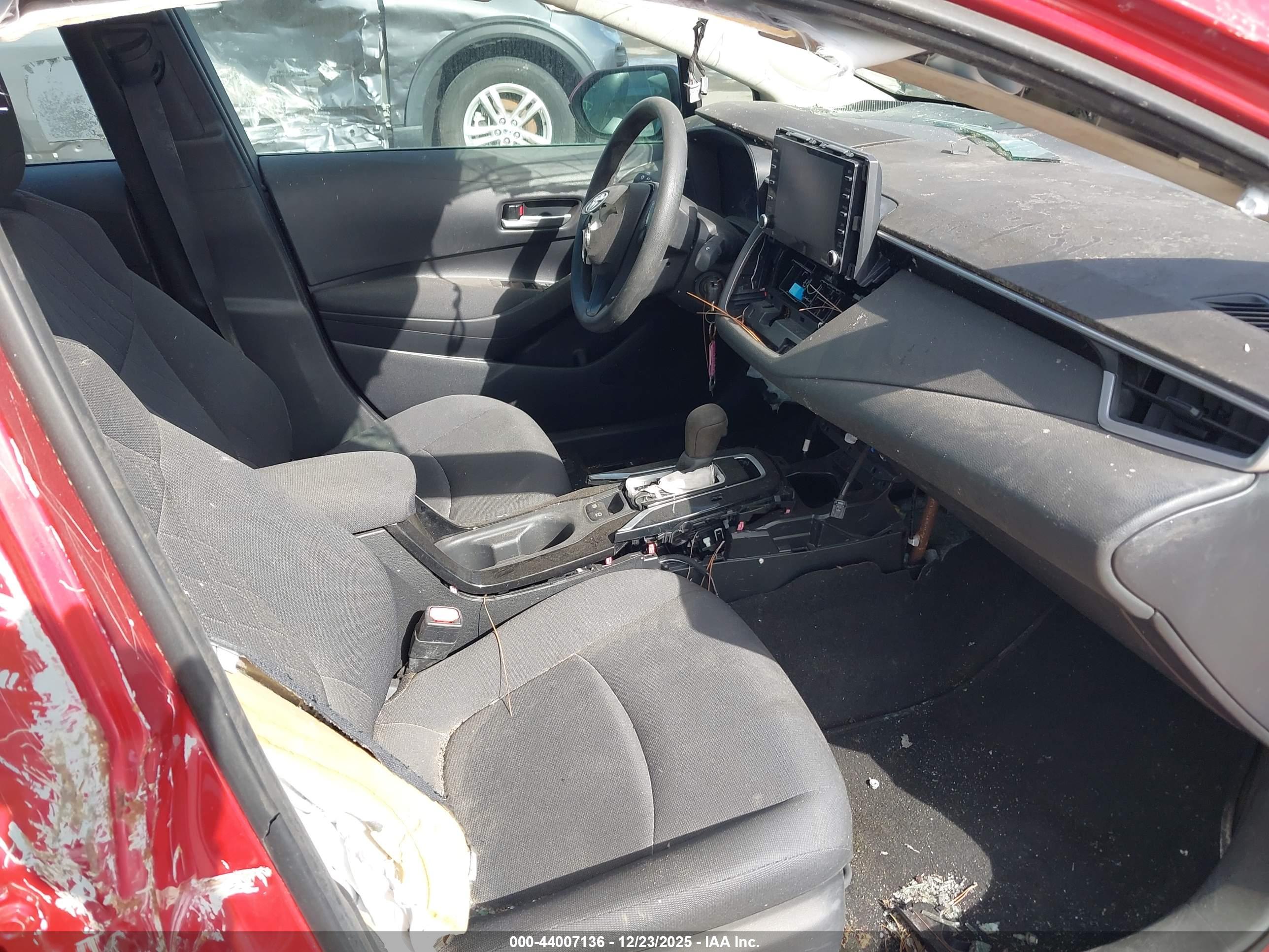 TOYOTA COROLLA image 5