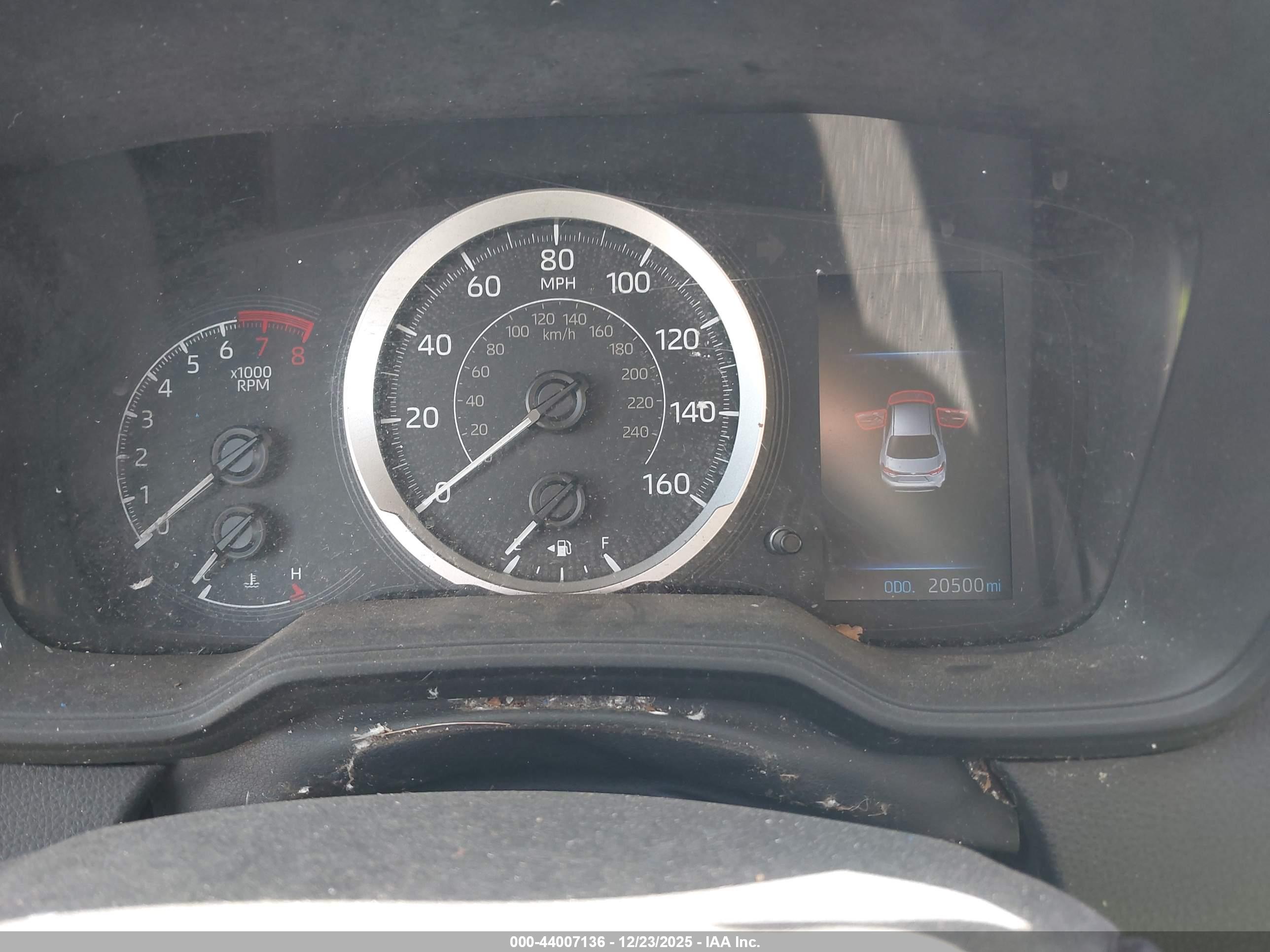 TOYOTA COROLLA image 7