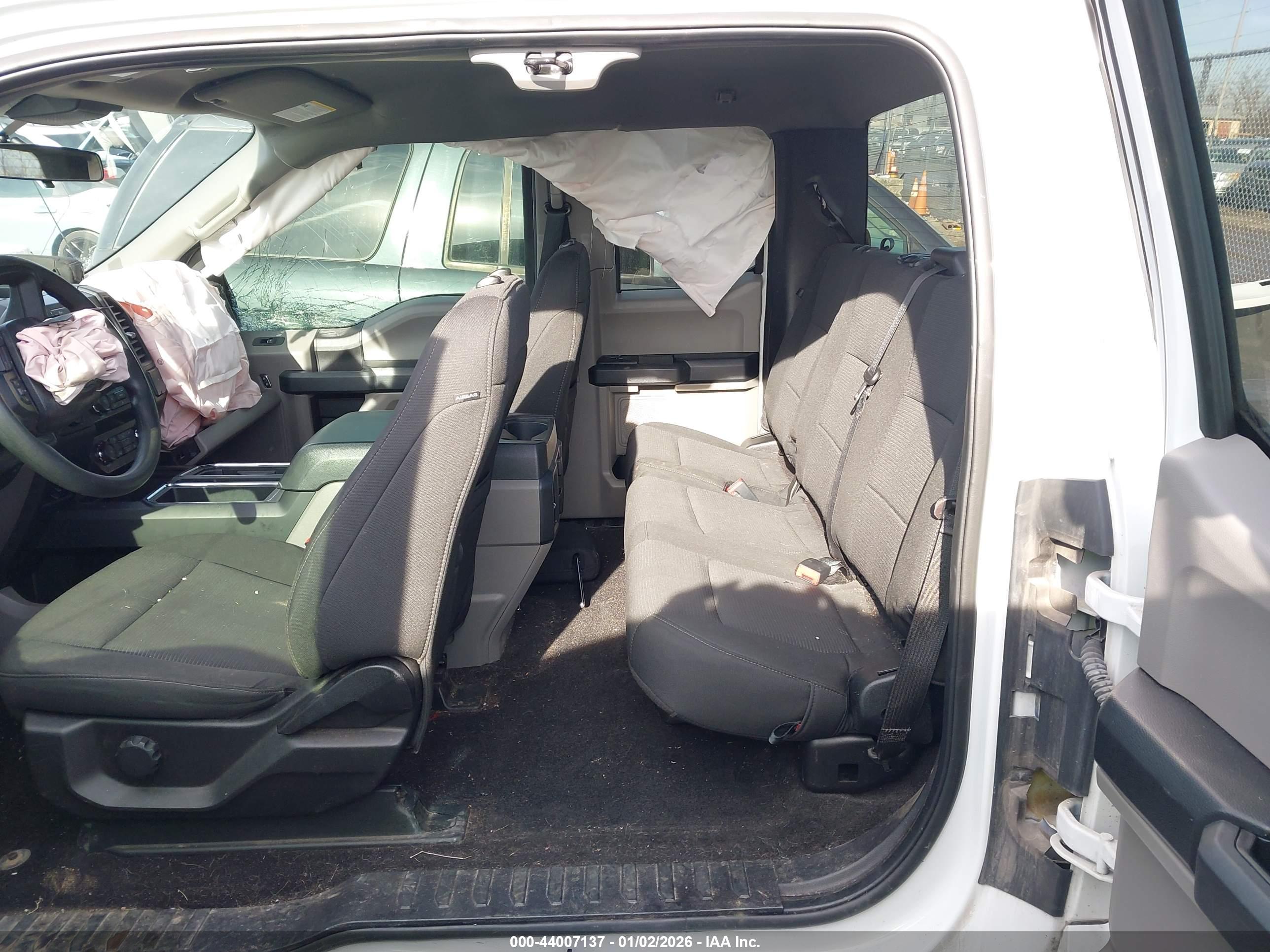 FORD F-150 image 8