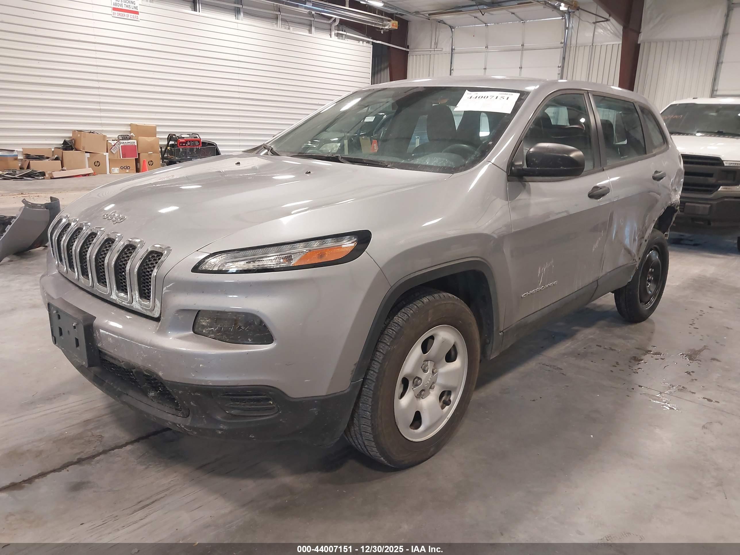 JEEP CHEROKEE image 2