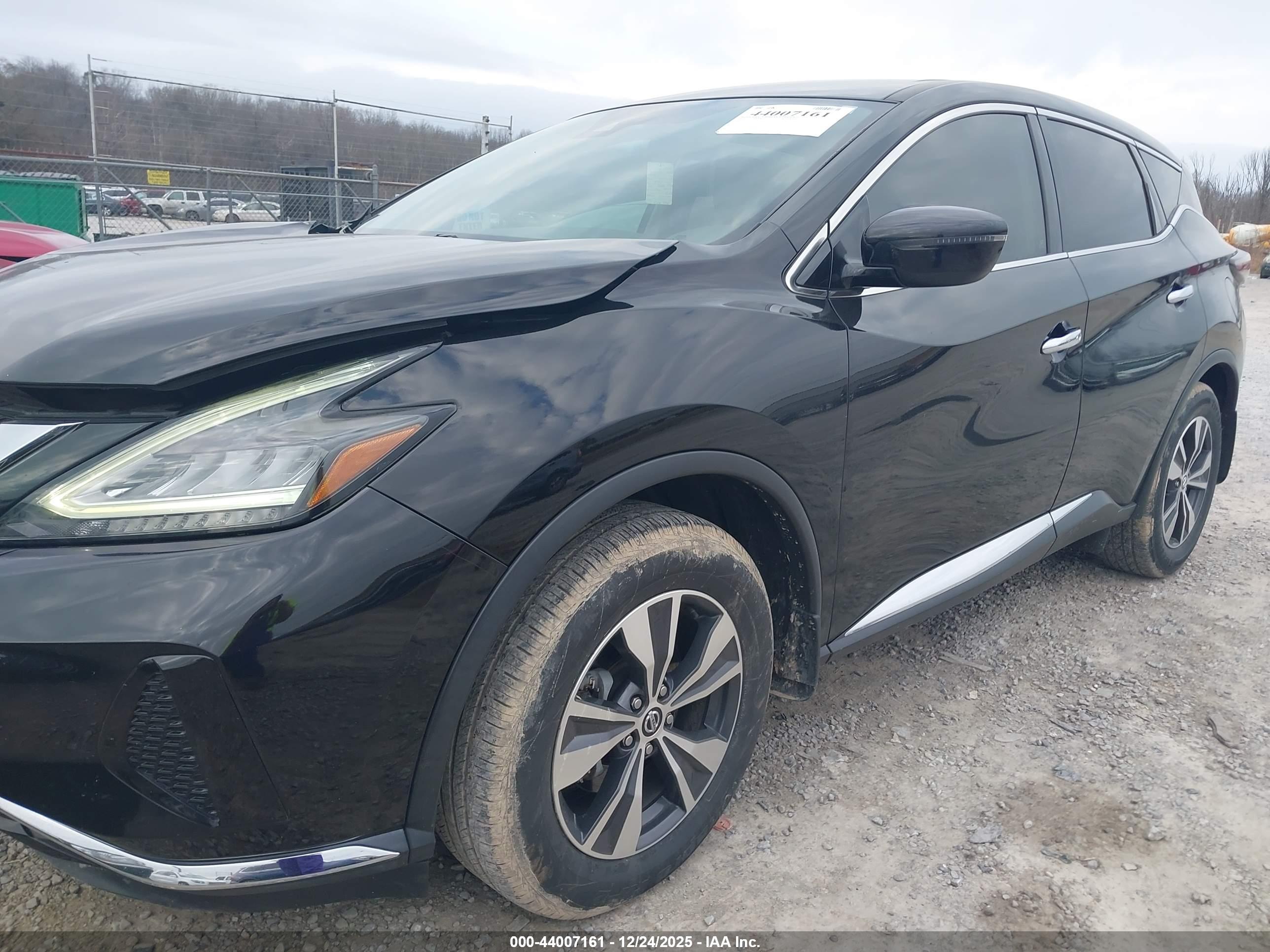 NISSAN MURANO image 2