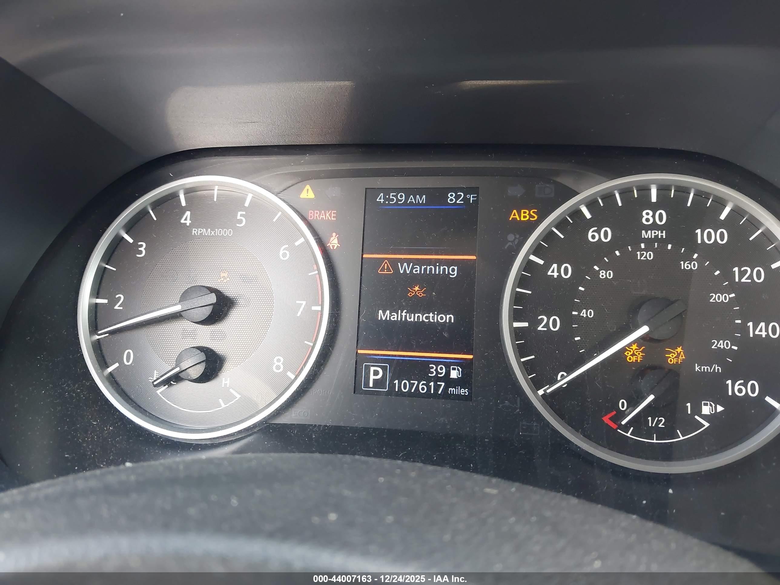 NISSAN SENTRA image 7