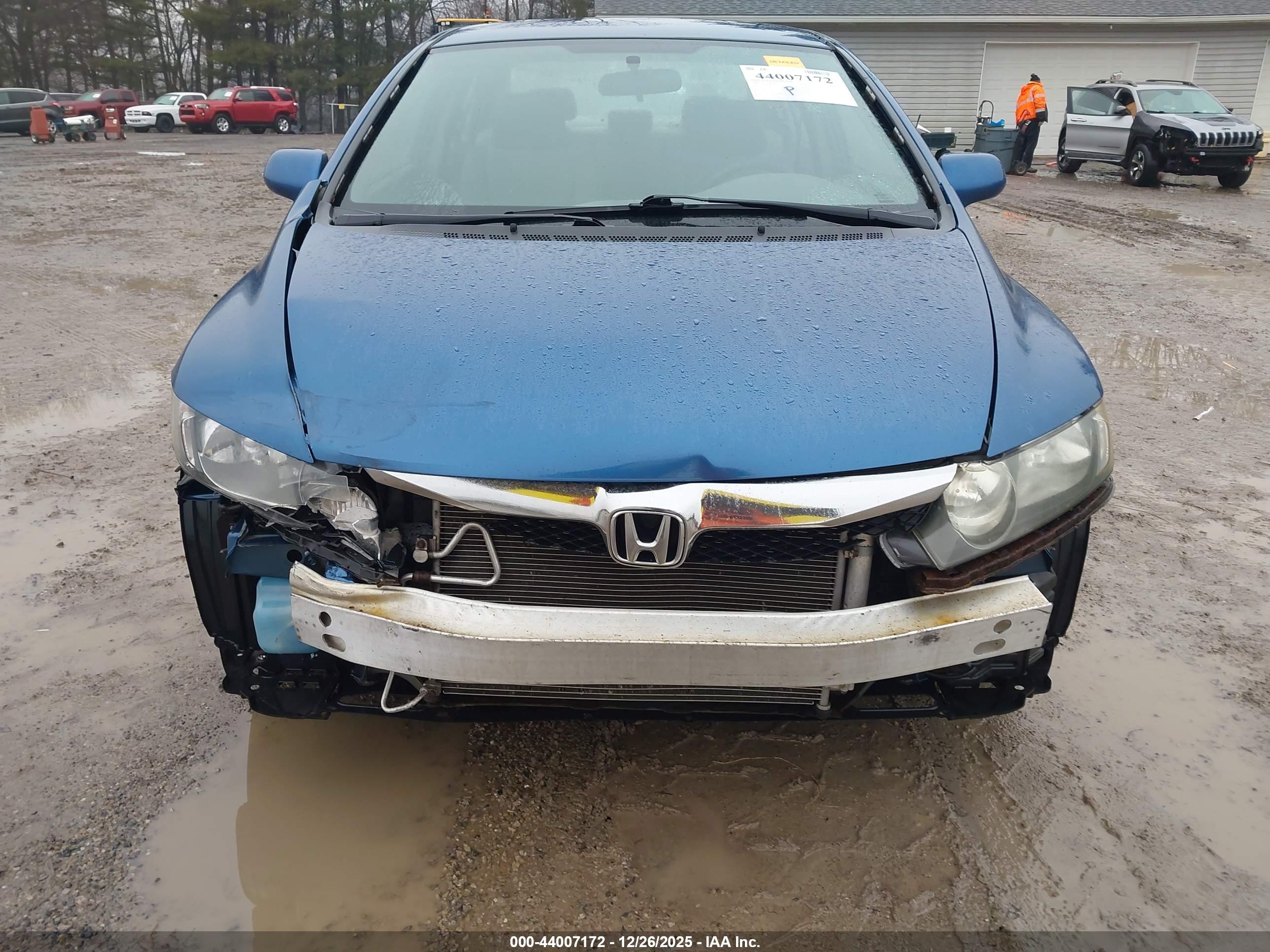 HONDA CIVIC image 6