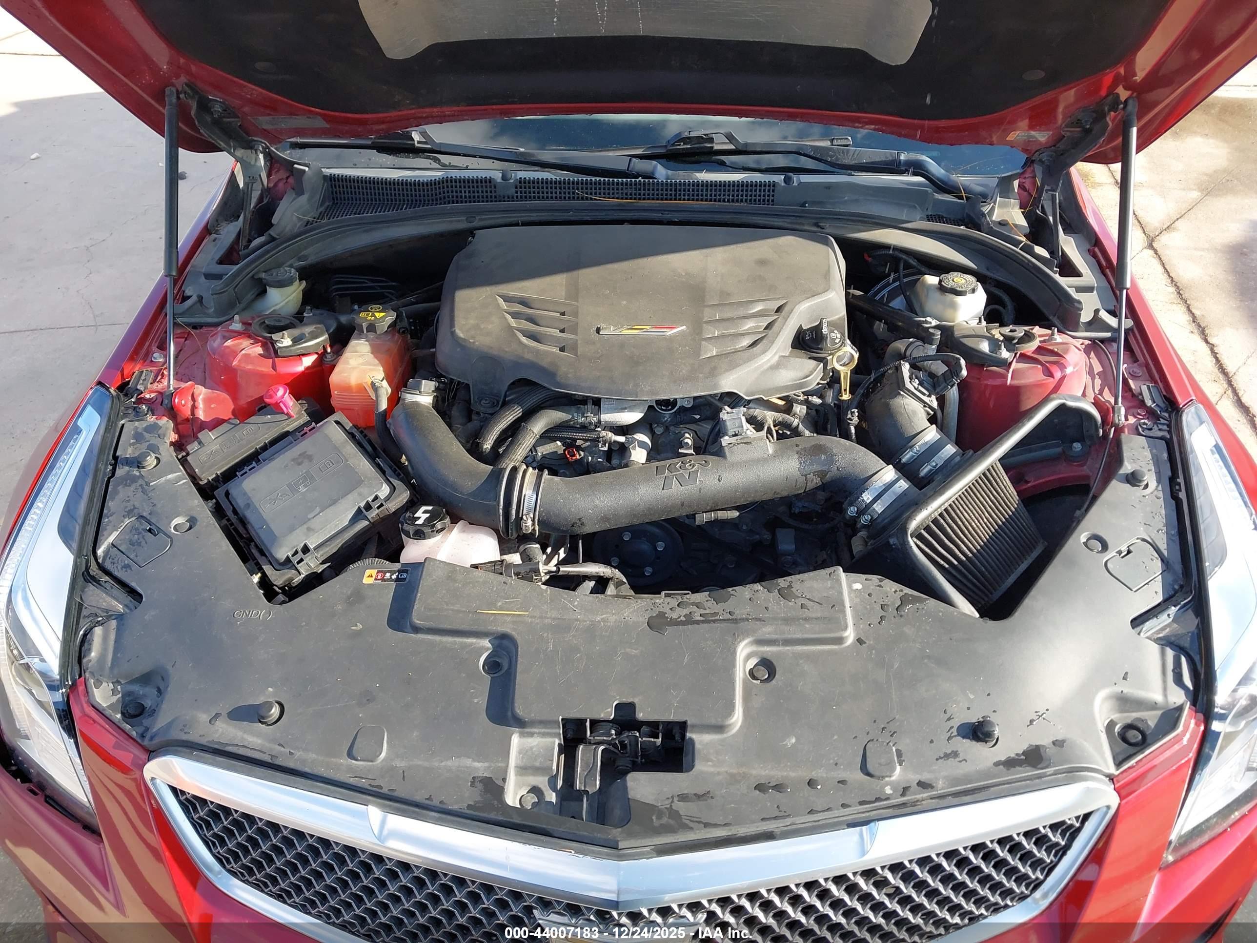 CADILLAC ATS-V image 10