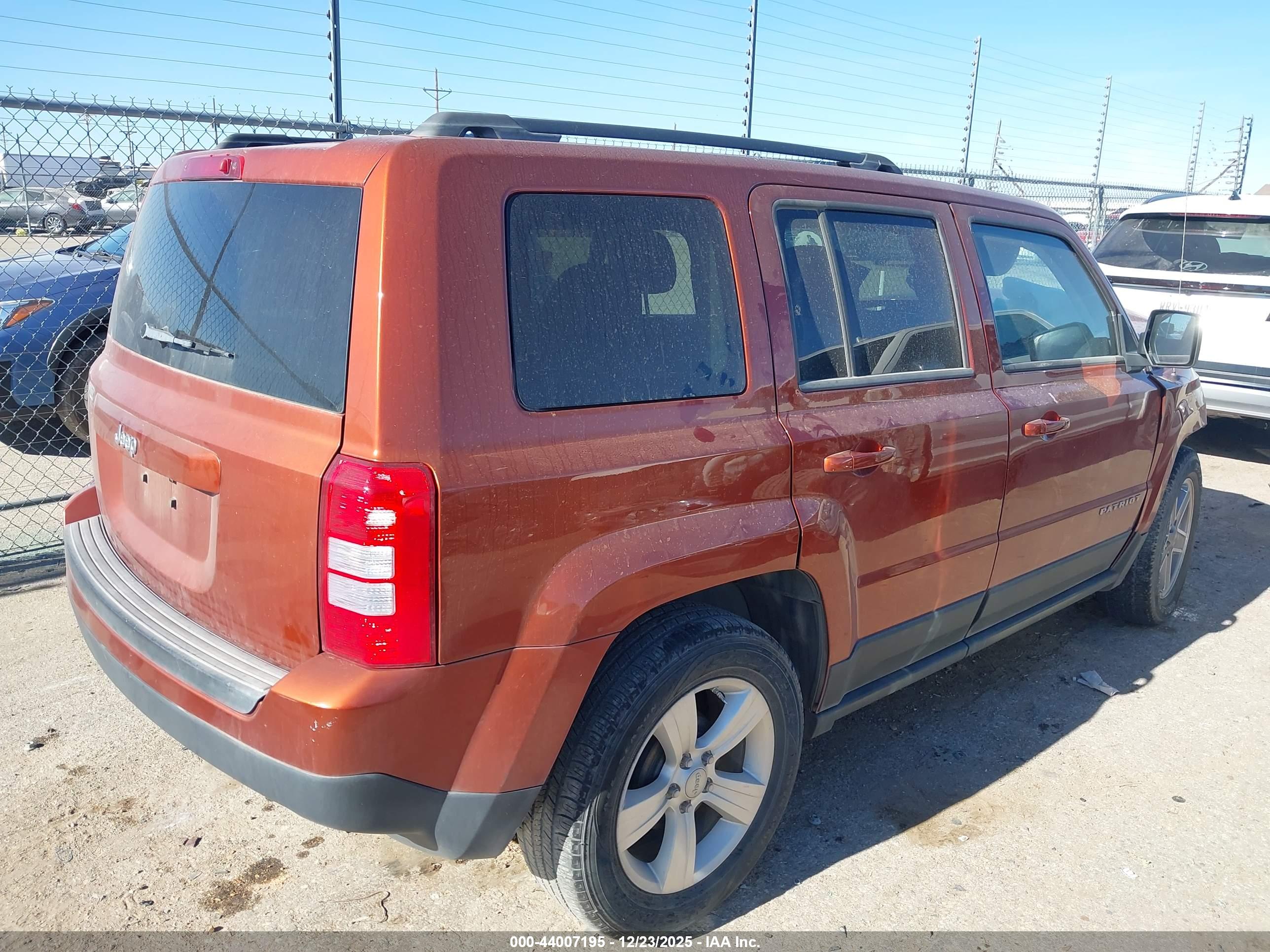 JEEP PATRIOT image 4